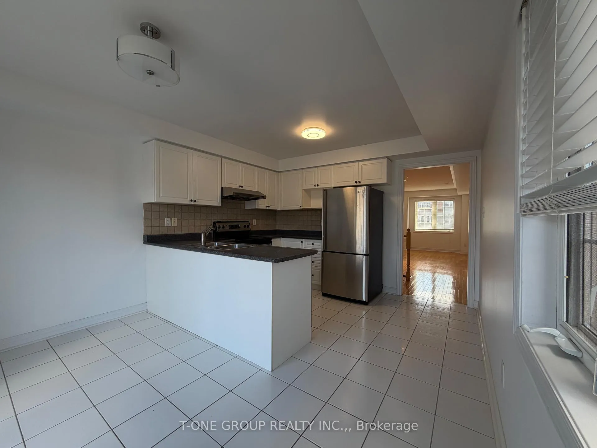 Photo 8 of 2452 Bur Oak Avenue, Markham, Cornell — HOMEH