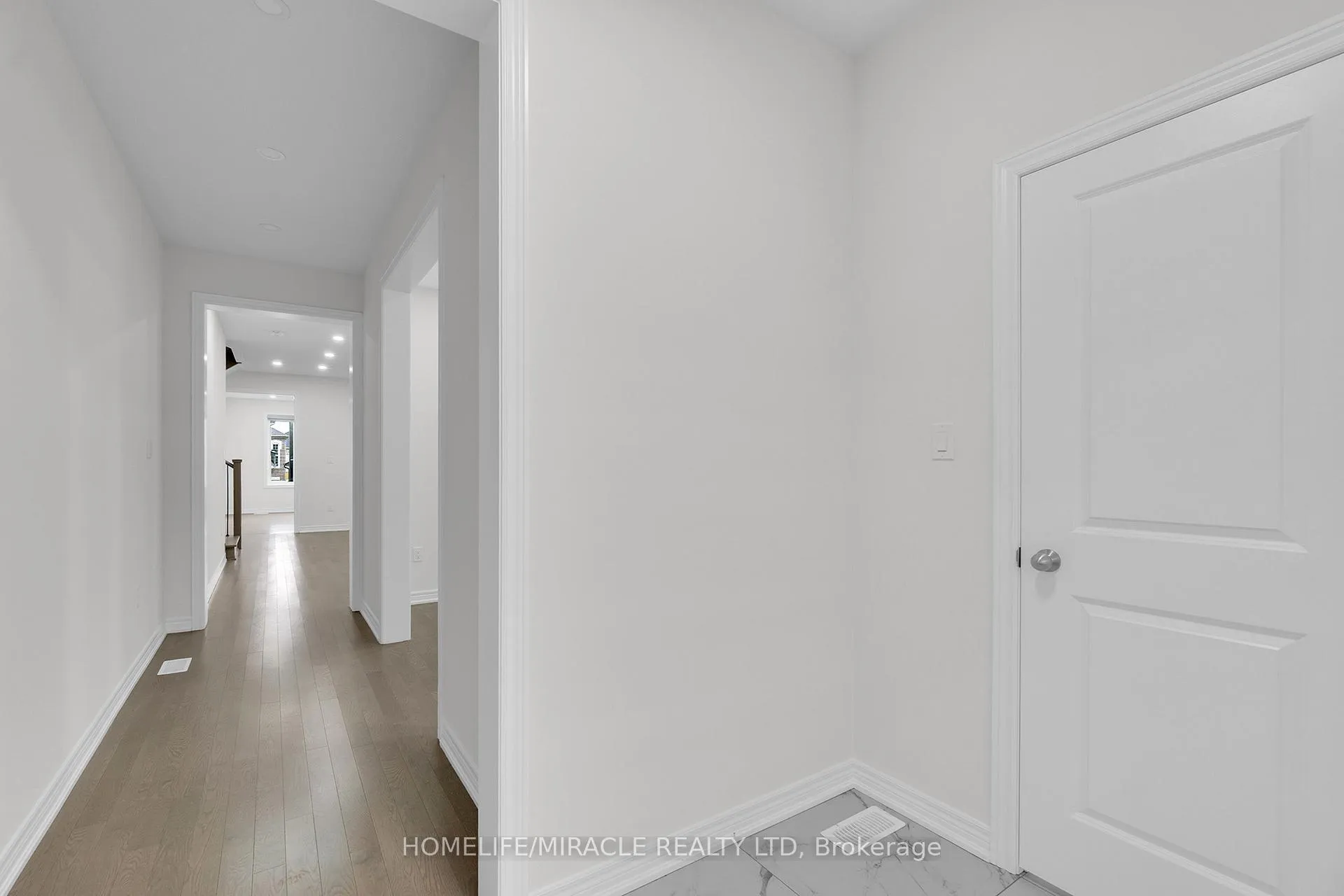 Photo 5 of 249 Chippewa Avenue, Shelburne — HOMEH