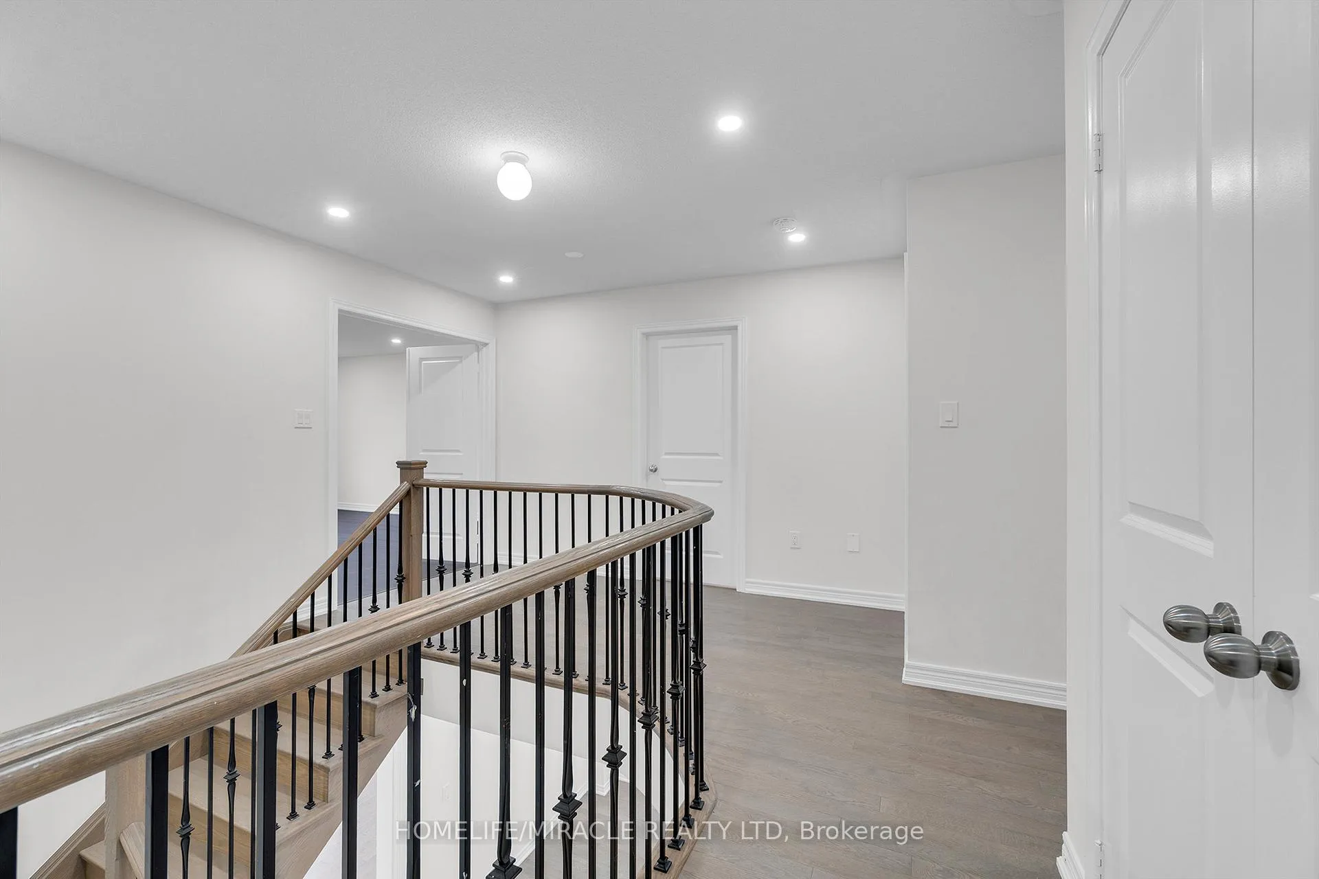 Photo 47 of 249 Chippewa Avenue, Shelburne — HOMEH