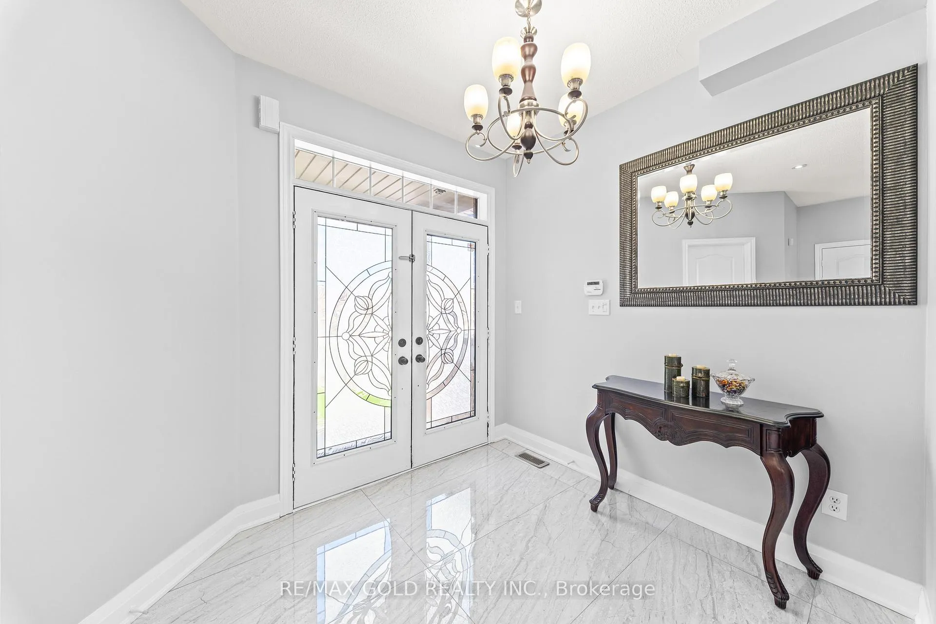 Photo 6 of 3 Powell Drive, Brampton, Sandringham-Wellington — HOMEH