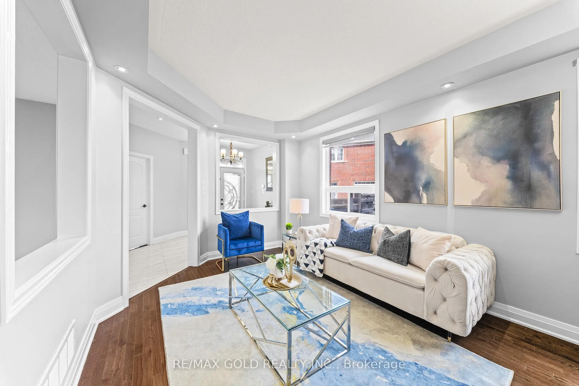 Photo 10 of 3 Powell Drive, Brampton, Sandringham-Wellington — HOMEH