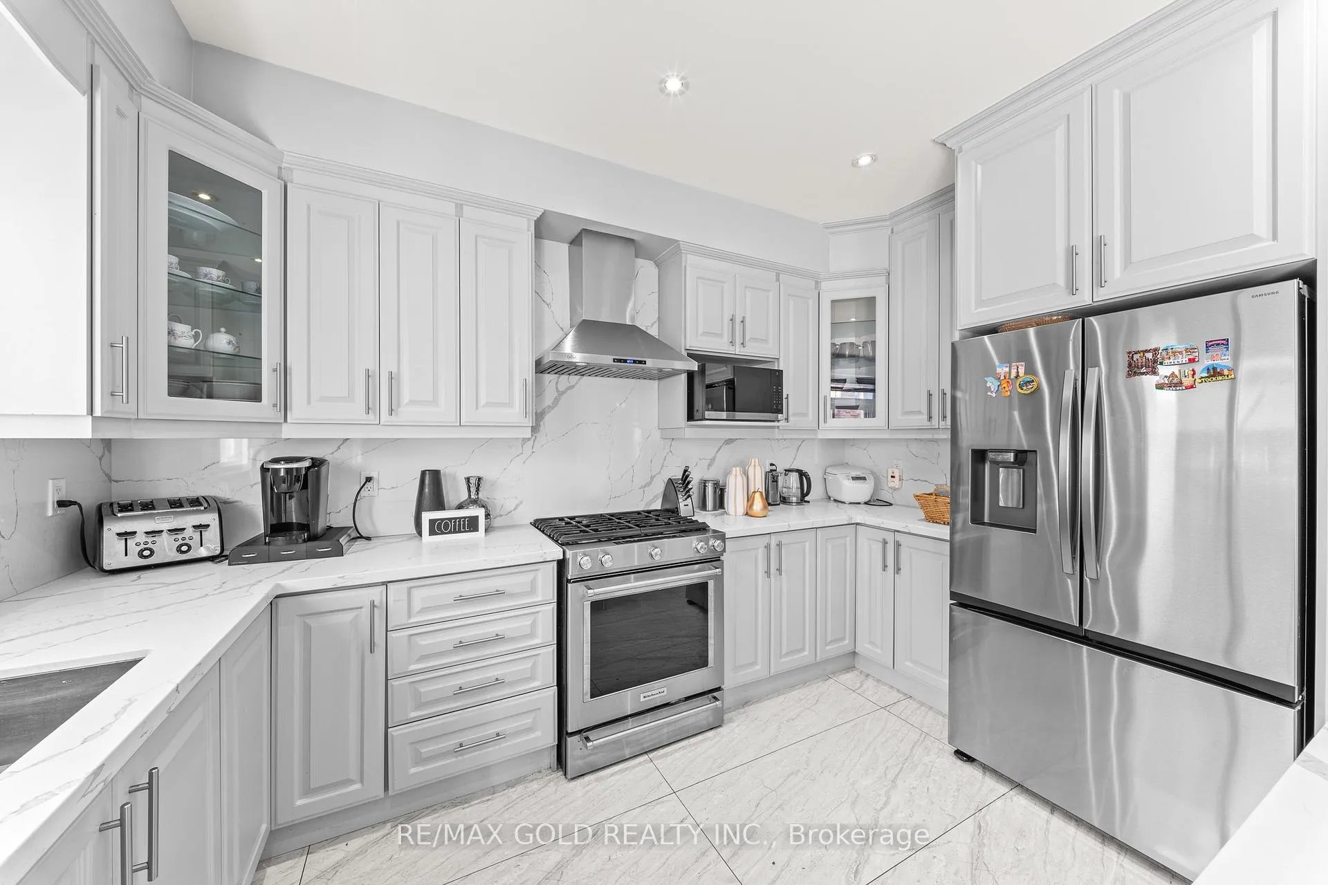 Photo 21 of 3 Powell Drive, Brampton, Sandringham-Wellington — HOMEH