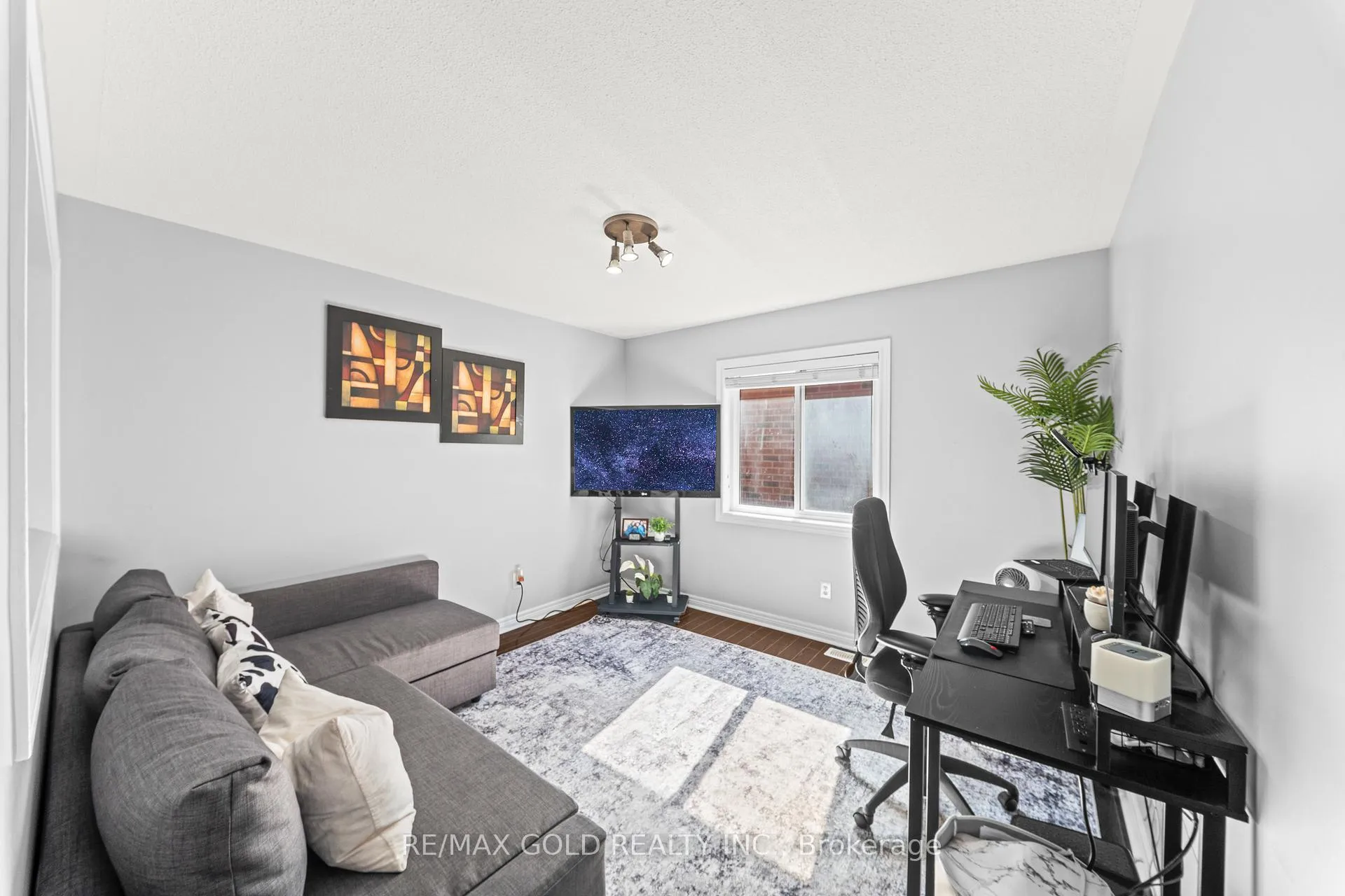 Photo 32 of 3 Powell Drive, Brampton, Sandringham-Wellington — HOMEH