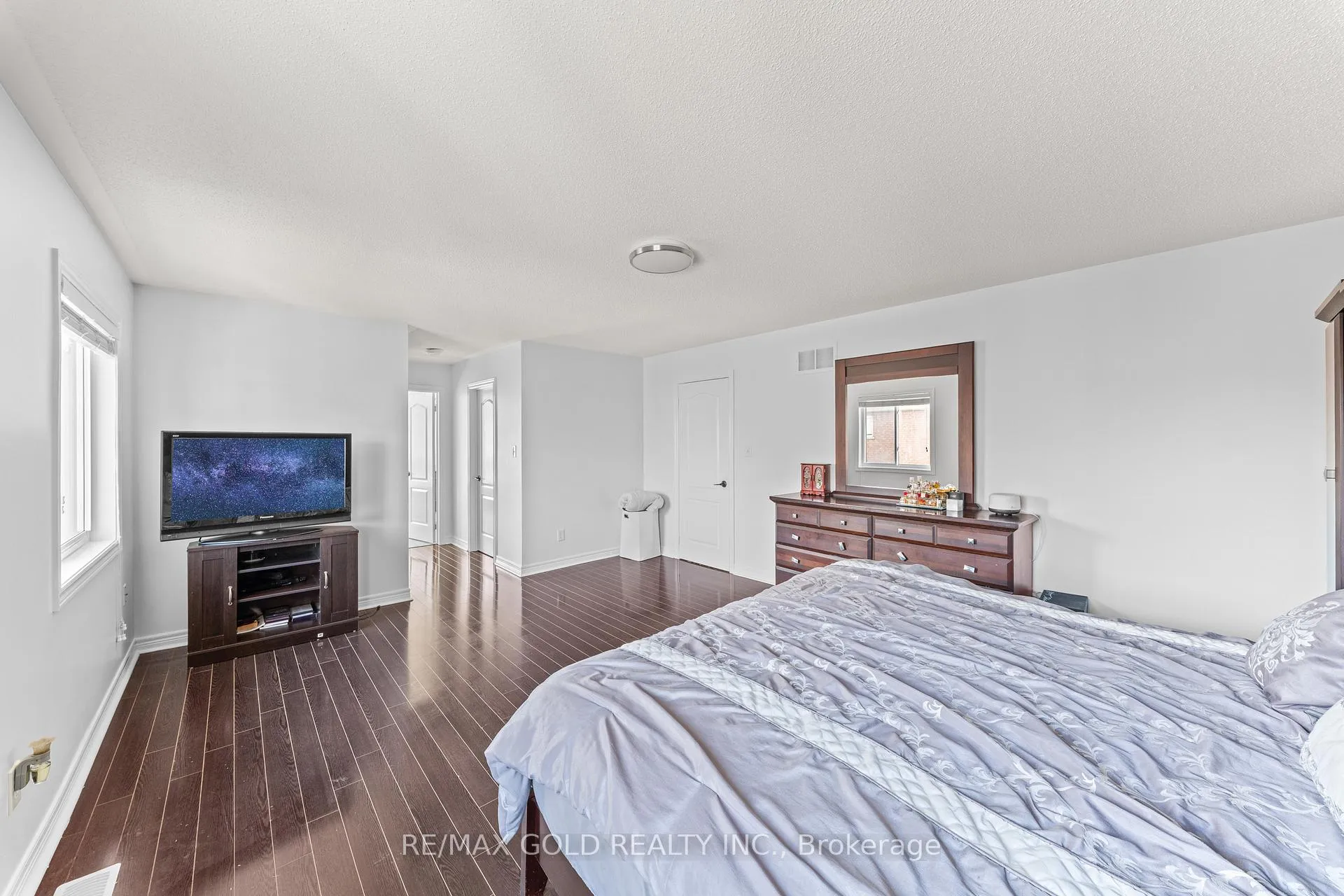 Photo 36 of 3 Powell Drive, Brampton, Sandringham-Wellington — HOMEH