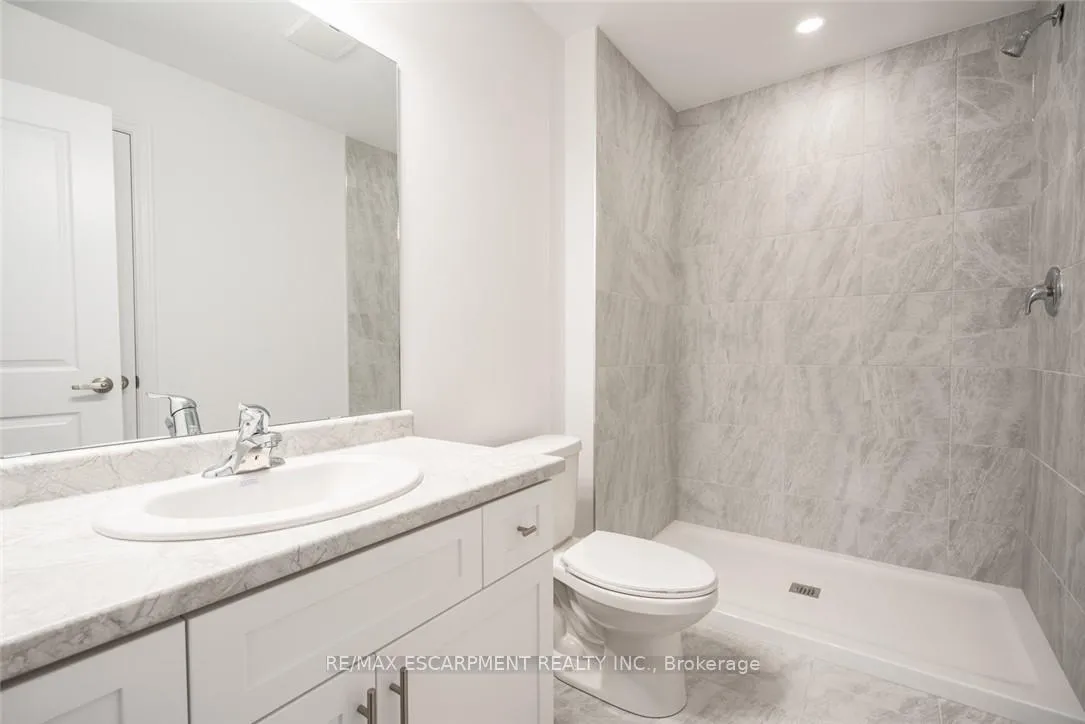Photo 17 of 4874 Connor Drive, Lincoln, Beamsville — HOMEH