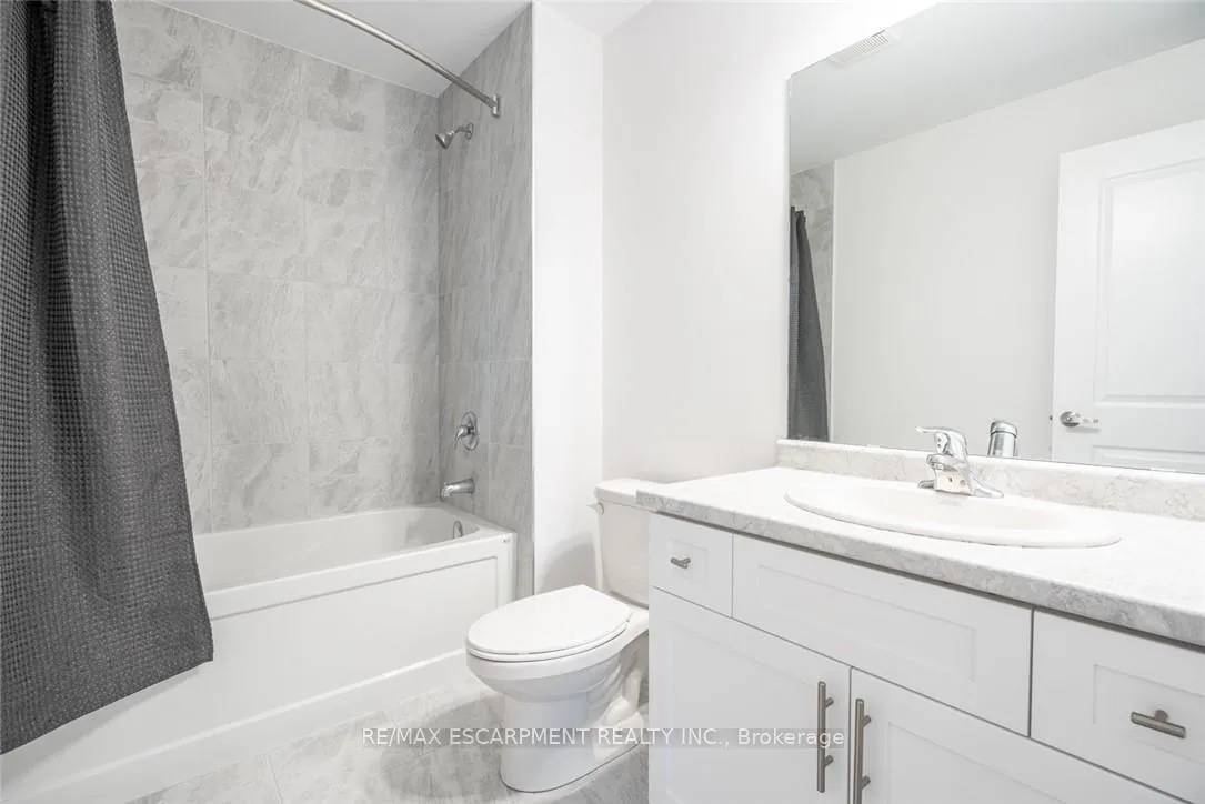 Photo 22 of 4874 Connor Drive, Lincoln, Beamsville — HOMEH