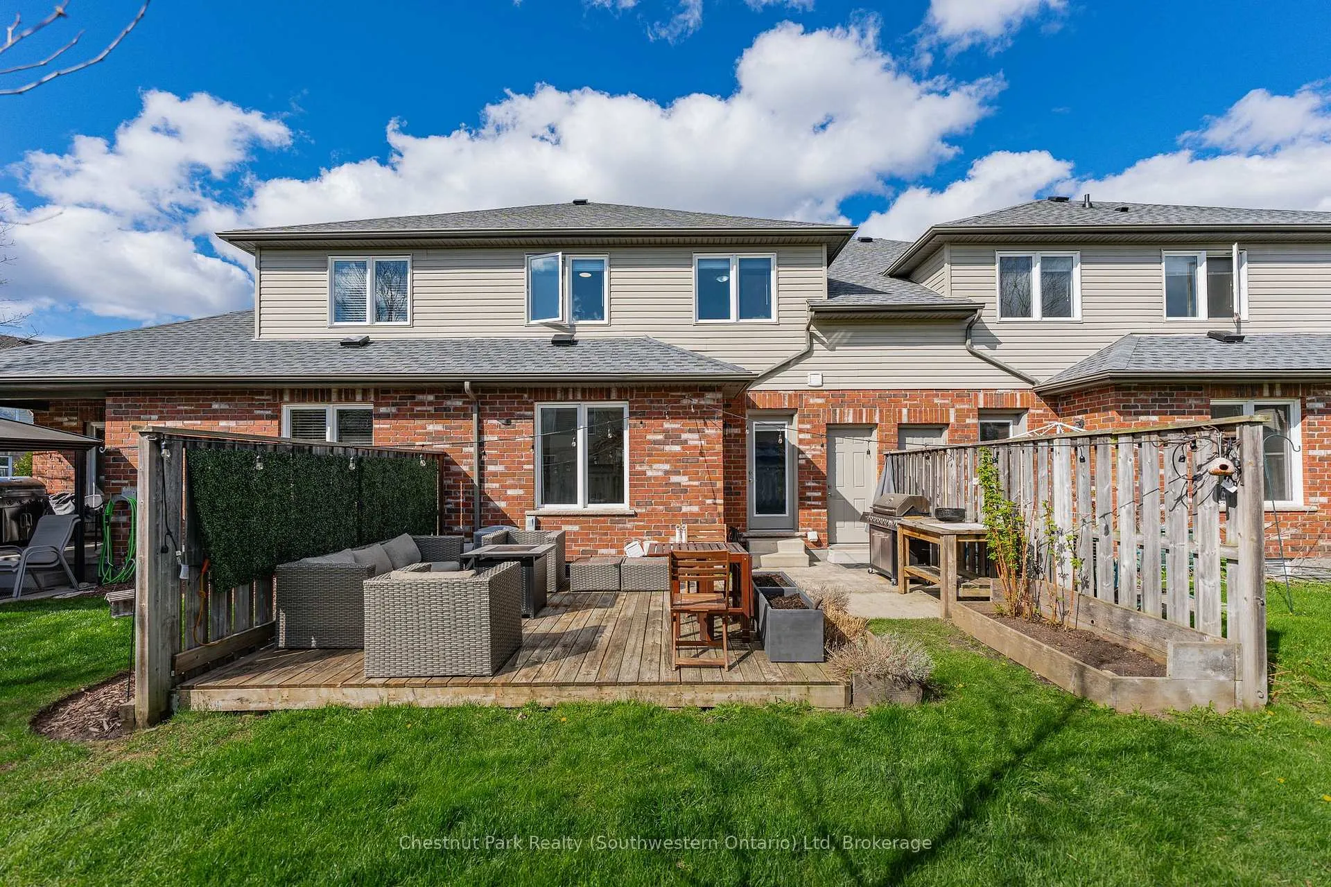 Photo 7 of 49 Katemore Drive, Guelph, Pineridge/Westminster Woods — HOMEH
