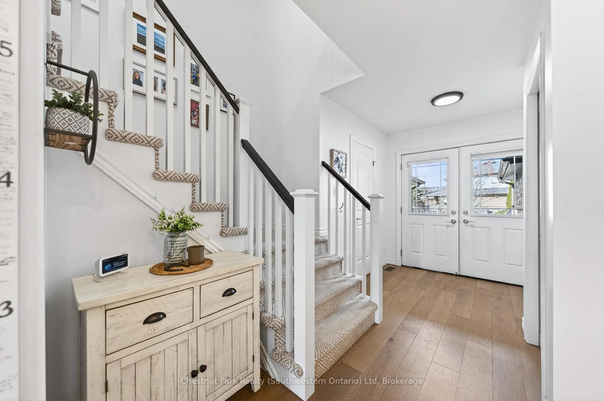 Photo 12 of 49 Katemore Drive, Guelph, Pineridge/Westminster Woods — HOMEH