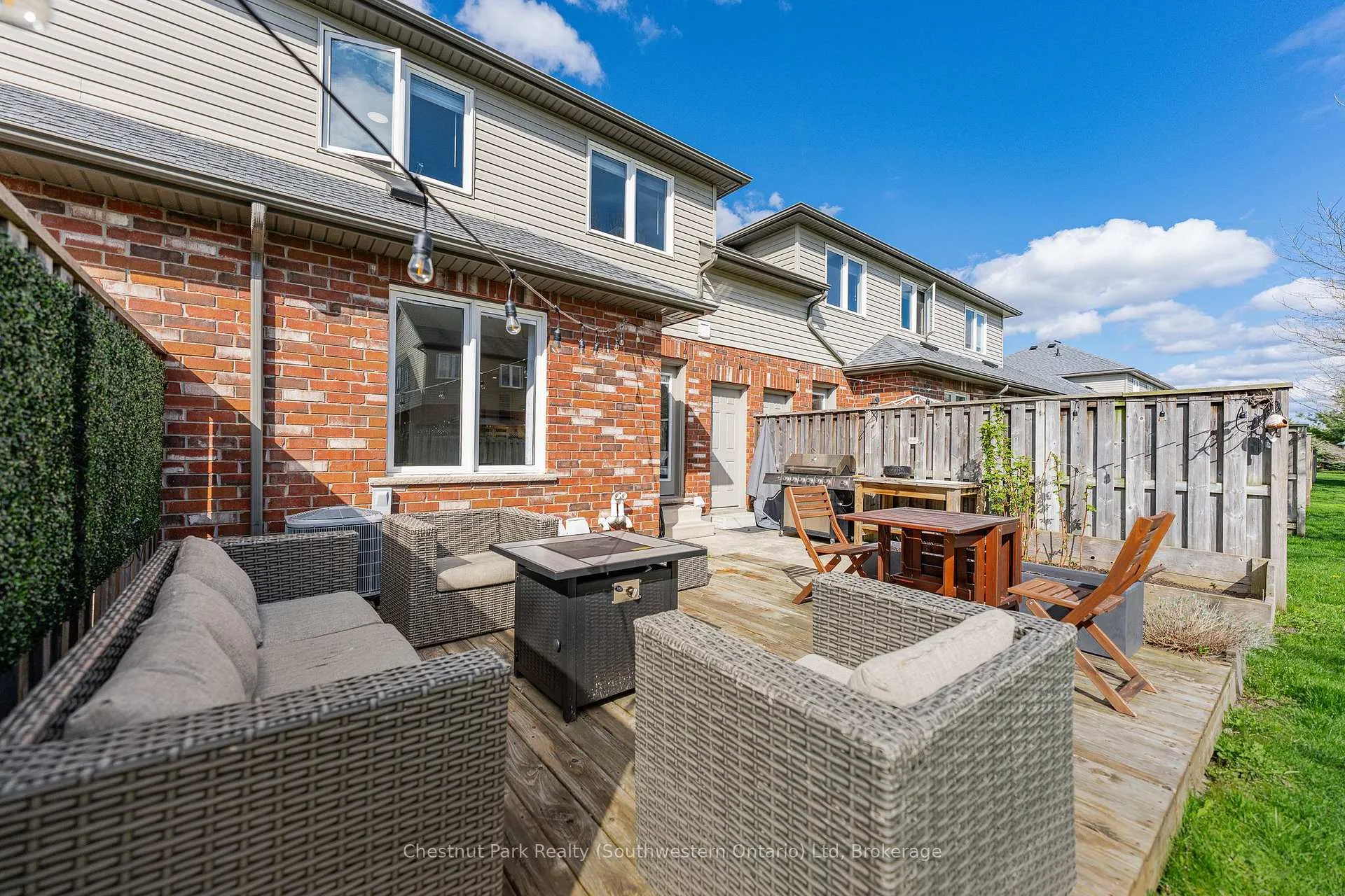 Photo 48 of 49 Katemore Drive, Guelph, Pineridge/Westminster Woods — HOMEH