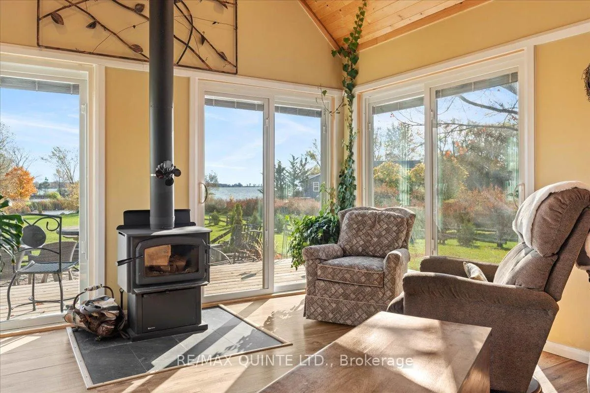 Photo 13 of 15775 Loyalist Parkway, Prince Edward County, Hallowell Ward — HOMEH