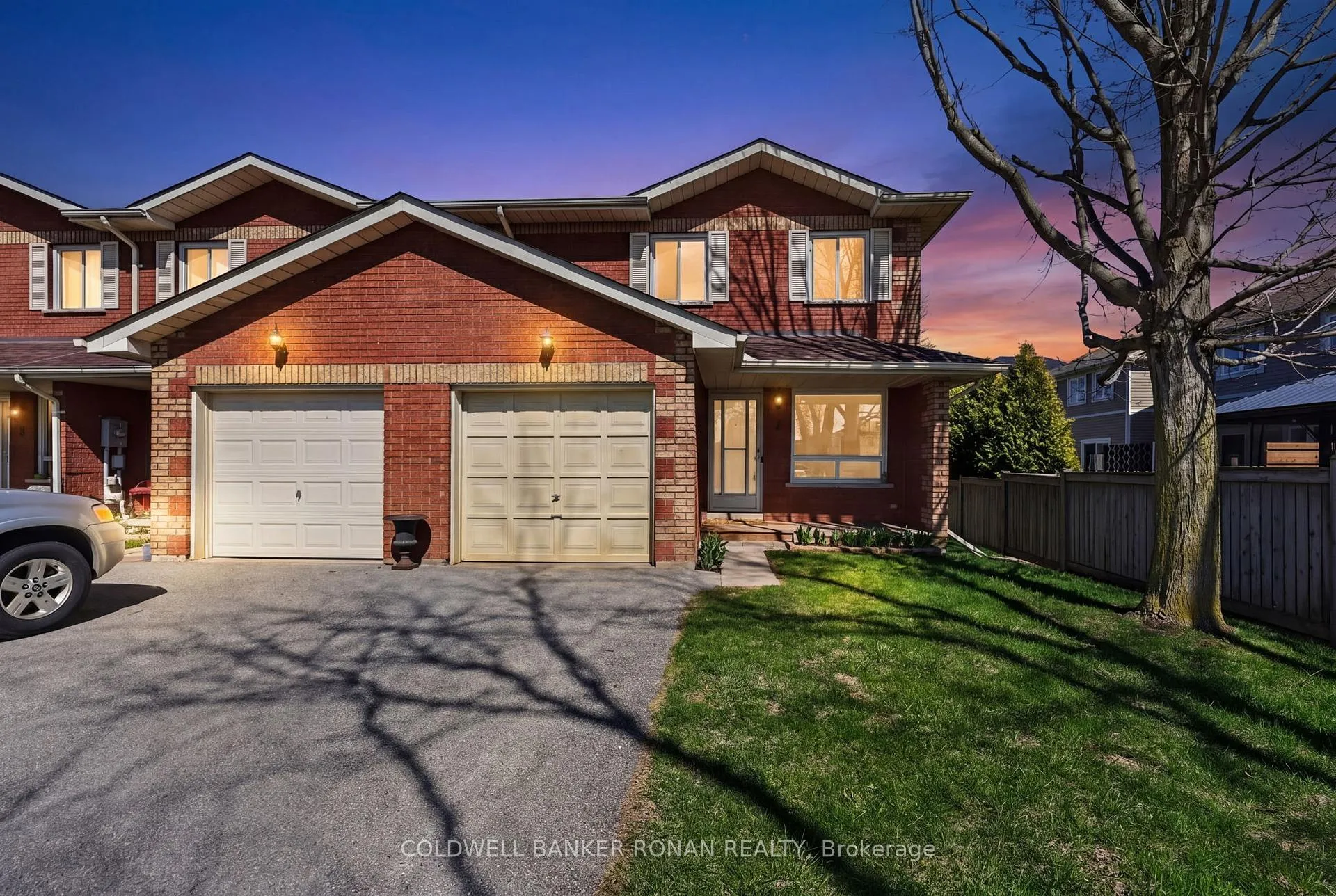 Photo 1 of 7 Robins Lane, New Tecumseth, Alliston — HOMEH