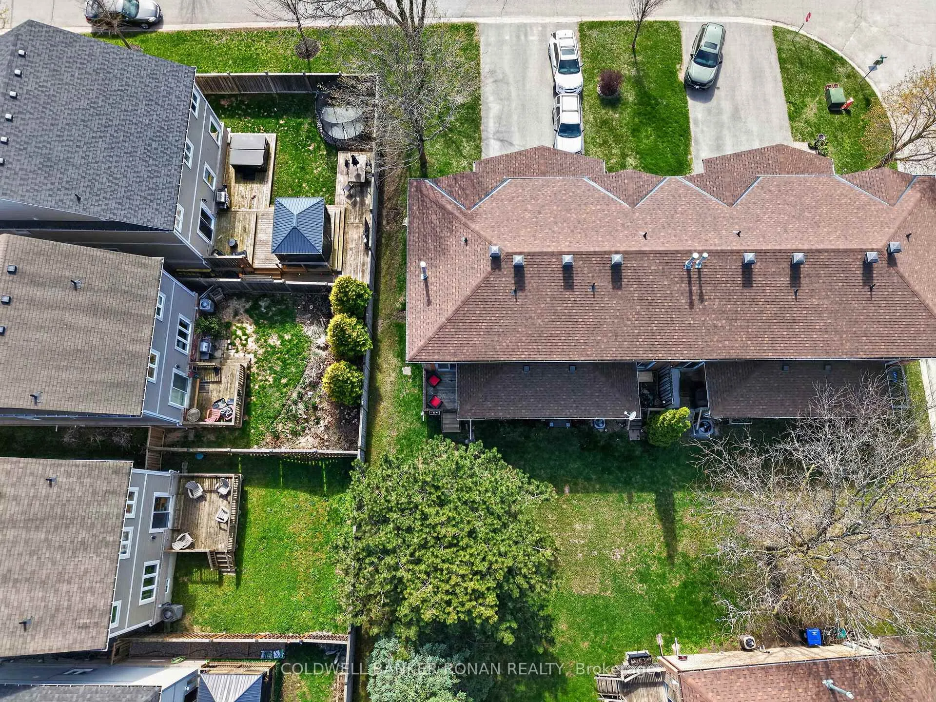 Photo 38 of 7 Robins Lane, New Tecumseth, Alliston — HOMEH