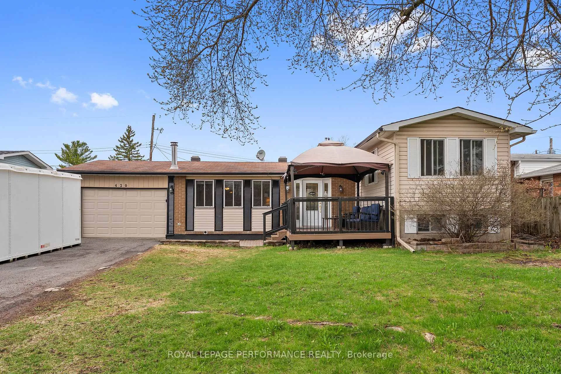 Photo 1 of 420 Hatfield Crescent, Ottawa, Bilberry Creek/Queenswood Heights — HOMEH