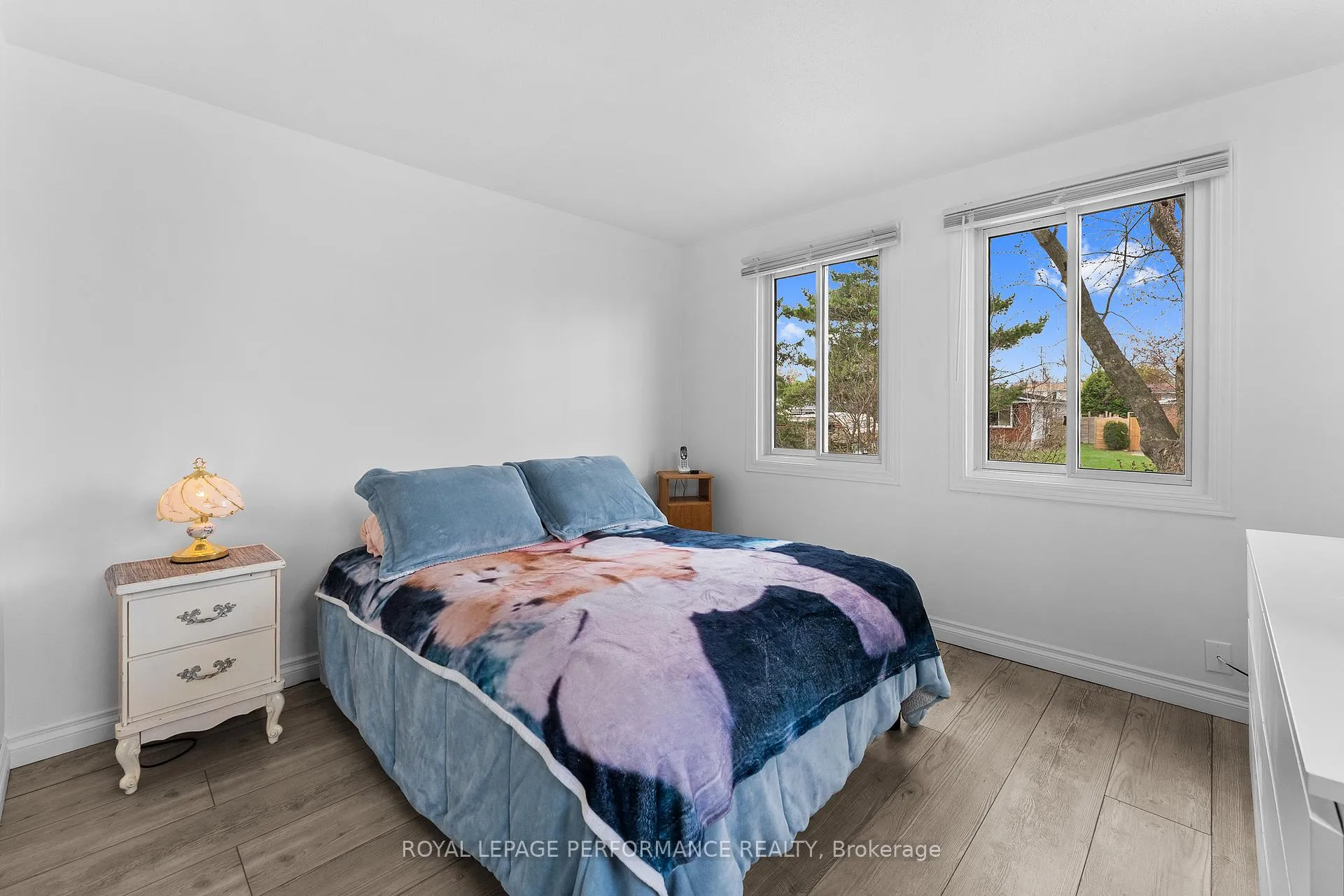 Photo 20 of 420 Hatfield Crescent, Ottawa, Bilberry Creek/Queenswood Heights — HOMEH