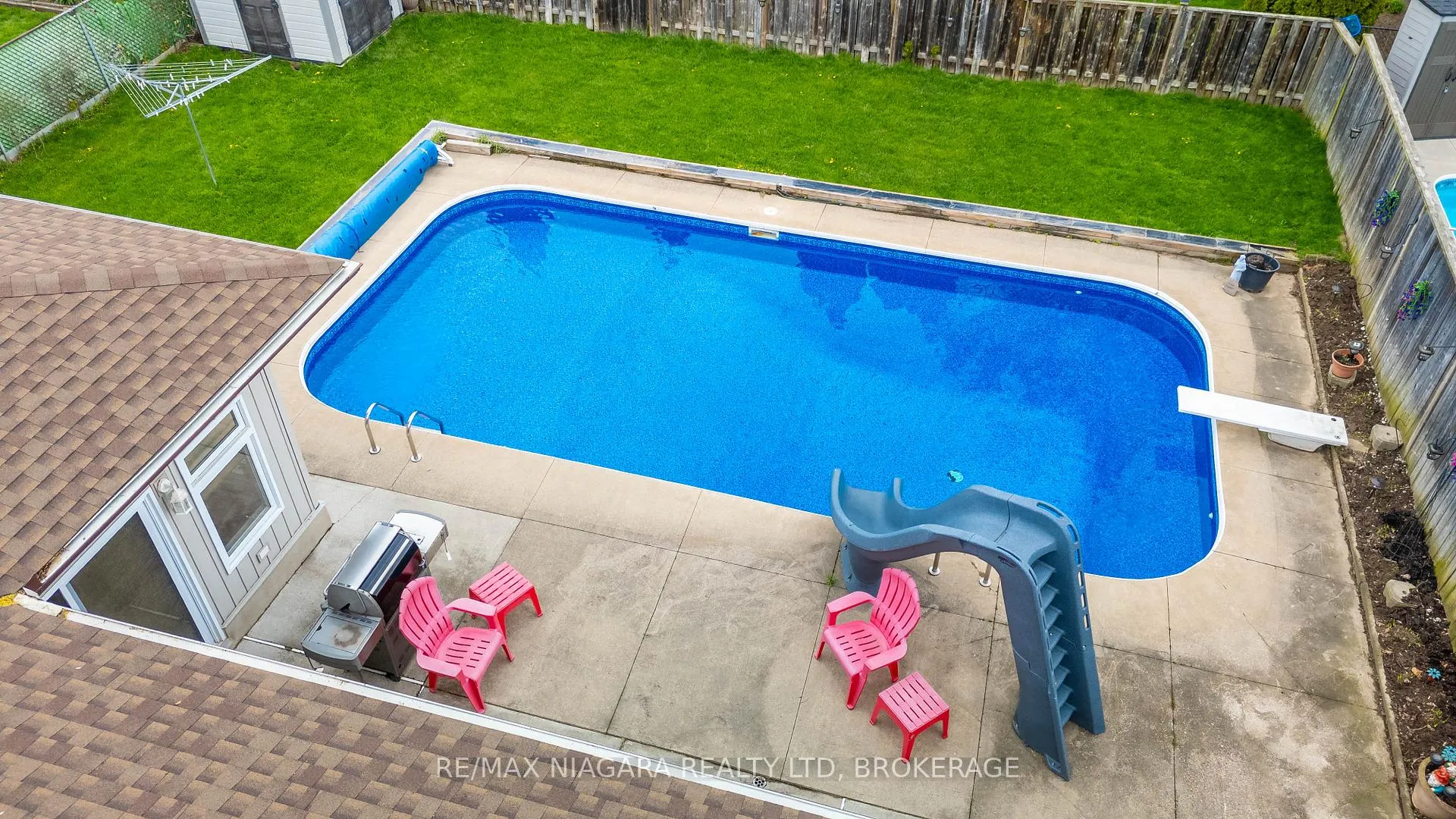 Photo 10 of 36 St Lawrence Drive, St. Catharines, Bunting/Linwell — HOMEH