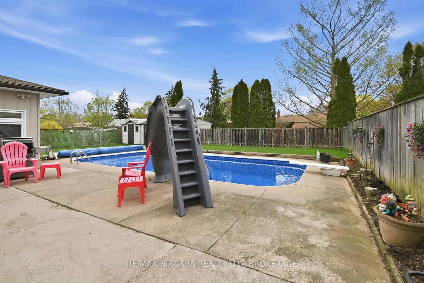 Photo 32 of 36 St Lawrence Drive, St. Catharines, Bunting/Linwell — HOMEH
