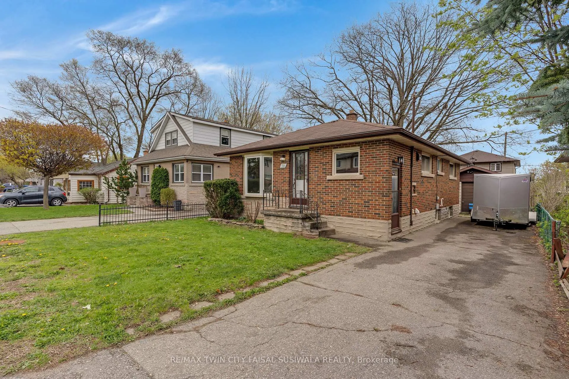 Photo 2 of 58 Avenue Road, Cambridge — HOMEH