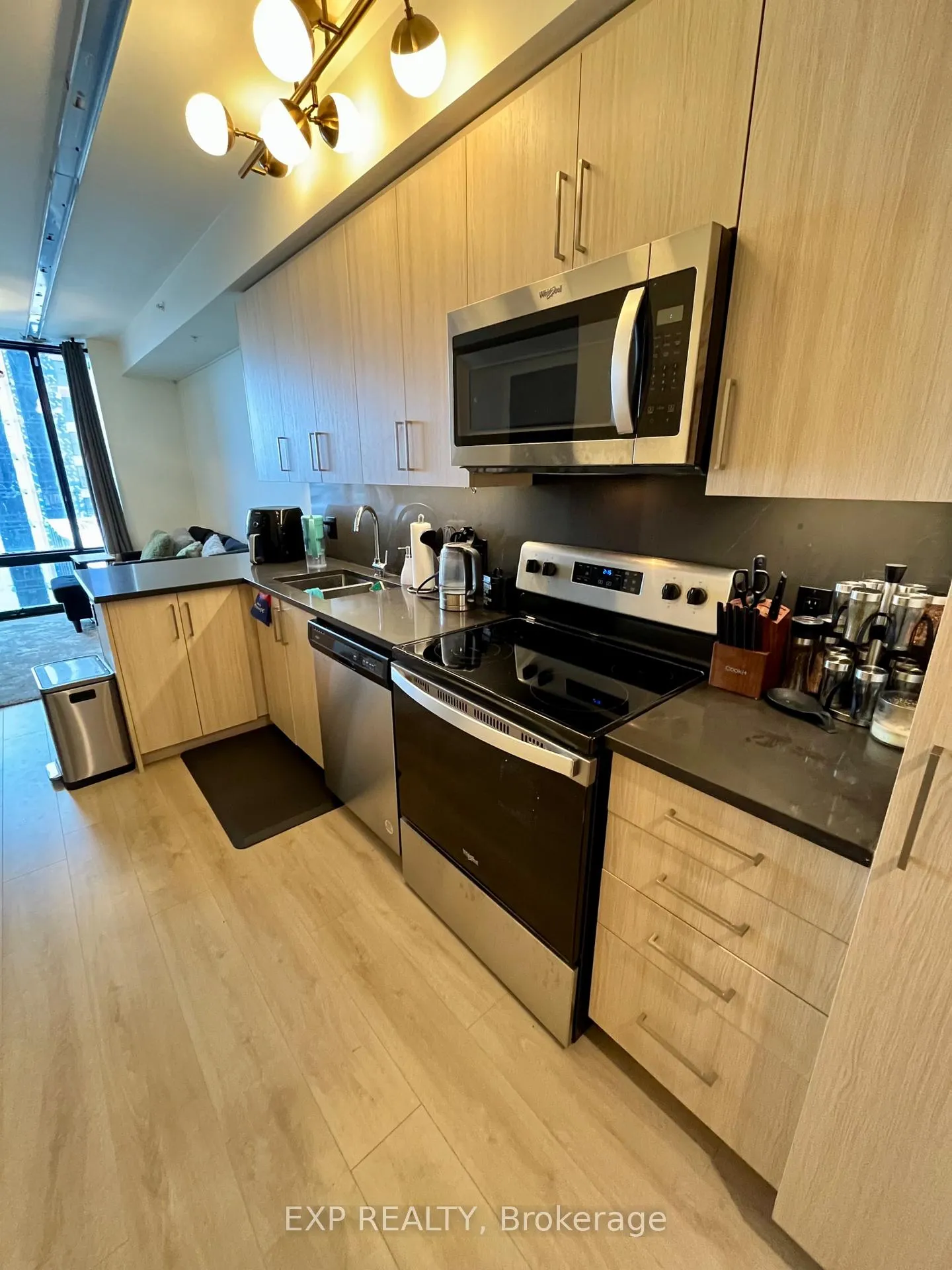 Photo 10 of Unit 928, 145 Columbia Street W, Waterloo — HOMEH