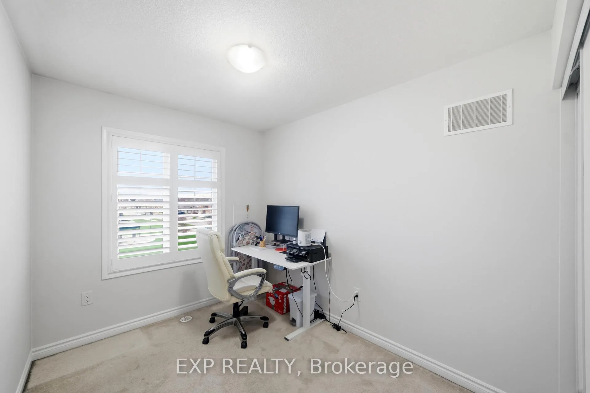 Photo 15 of 6 Toledo Lane, Brampton, Northwest Brampton — HOMEH