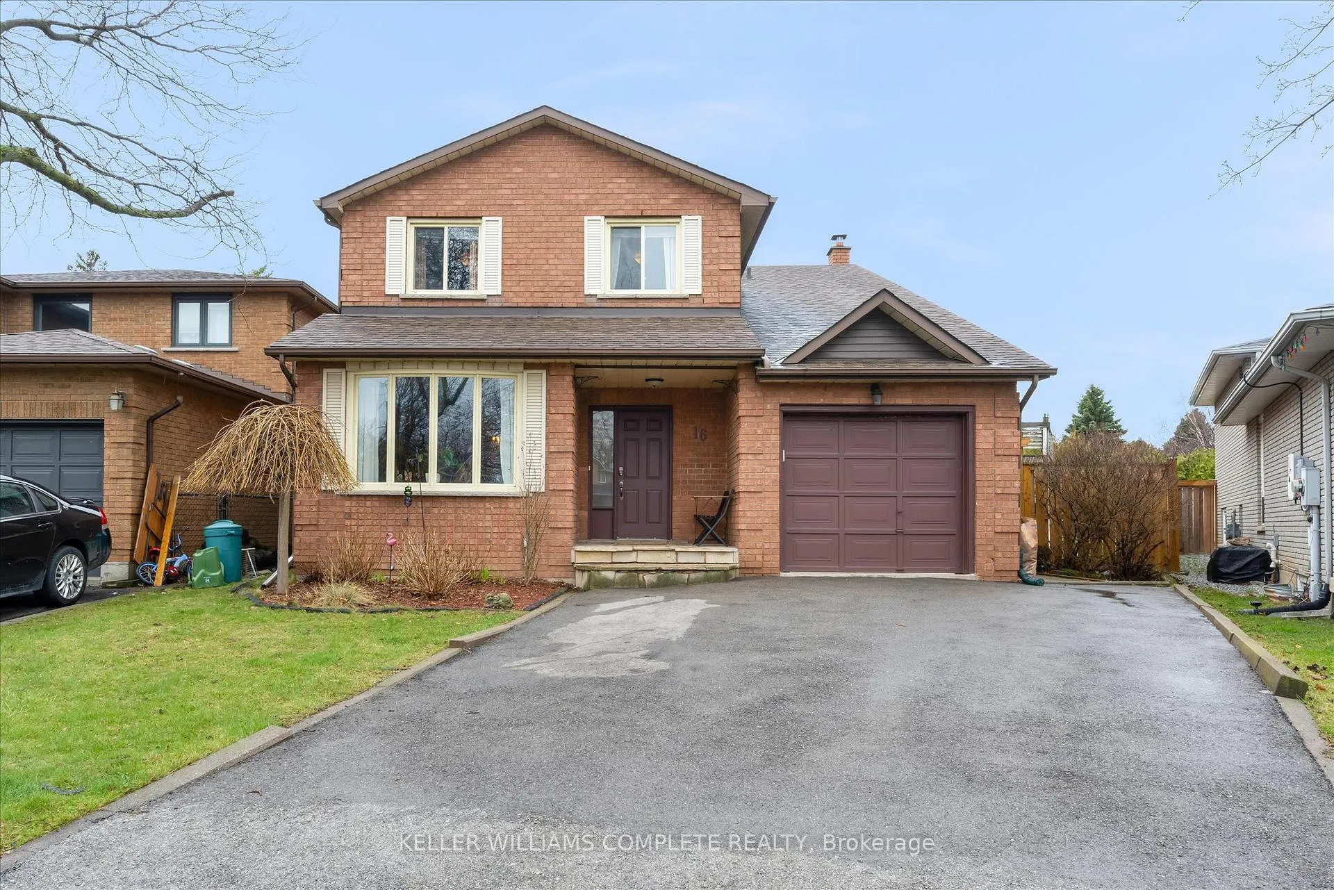 Photo 1 of 16 Homeland Avenue, Hamilton, Lakeshore — HOMEH