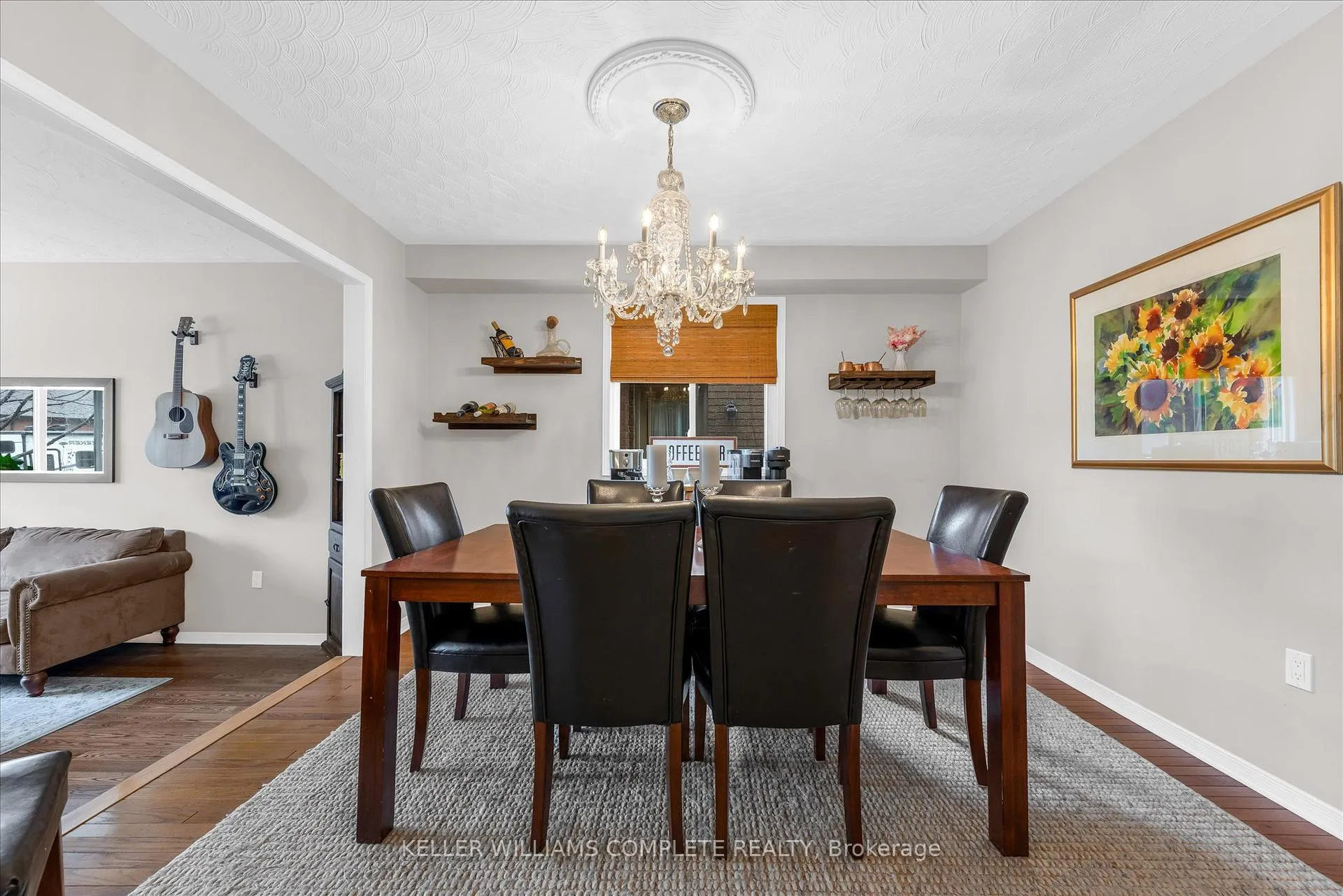 Photo 7 of 16 Homeland Avenue, Hamilton, Lakeshore — HOMEH