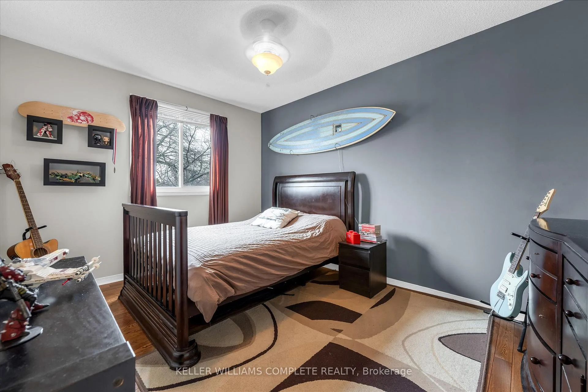 Photo 21 of 16 Homeland Avenue, Hamilton, Lakeshore — HOMEH