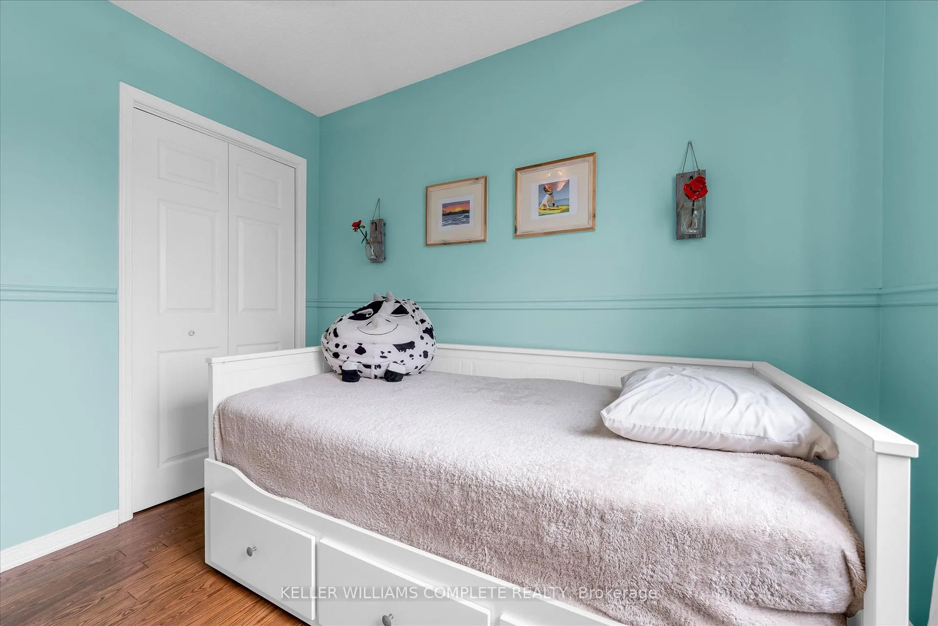 Photo 26 of 16 Homeland Avenue, Hamilton, Lakeshore — HOMEH