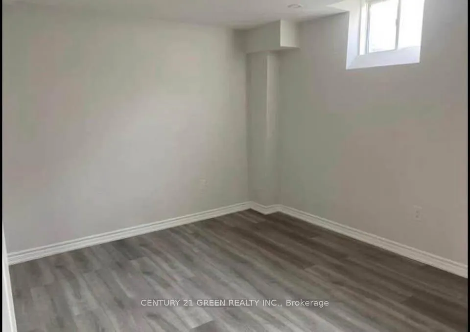 Photo 11 of Unit Bsmt, 30 Gillis Road, Brampton, Northwest Brampton — HOMEH