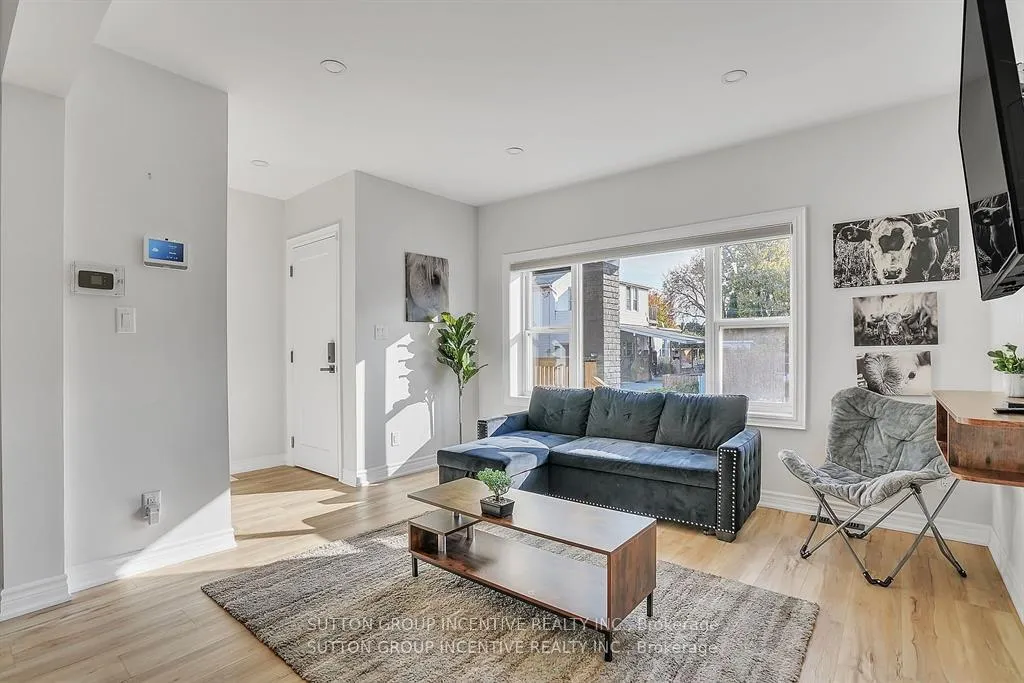 Photo 4 of 88 Tisdale Street S, Hamilton, Stinson — HOMEH