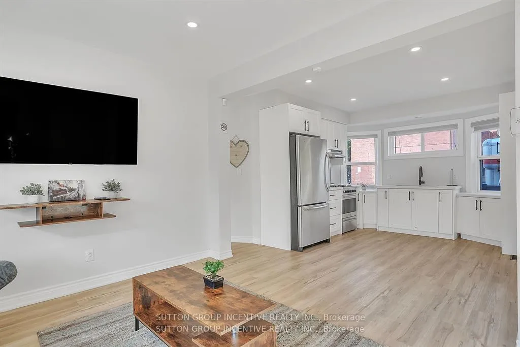 Photo 6 of 88 Tisdale Street S, Hamilton, Stinson — HOMEH