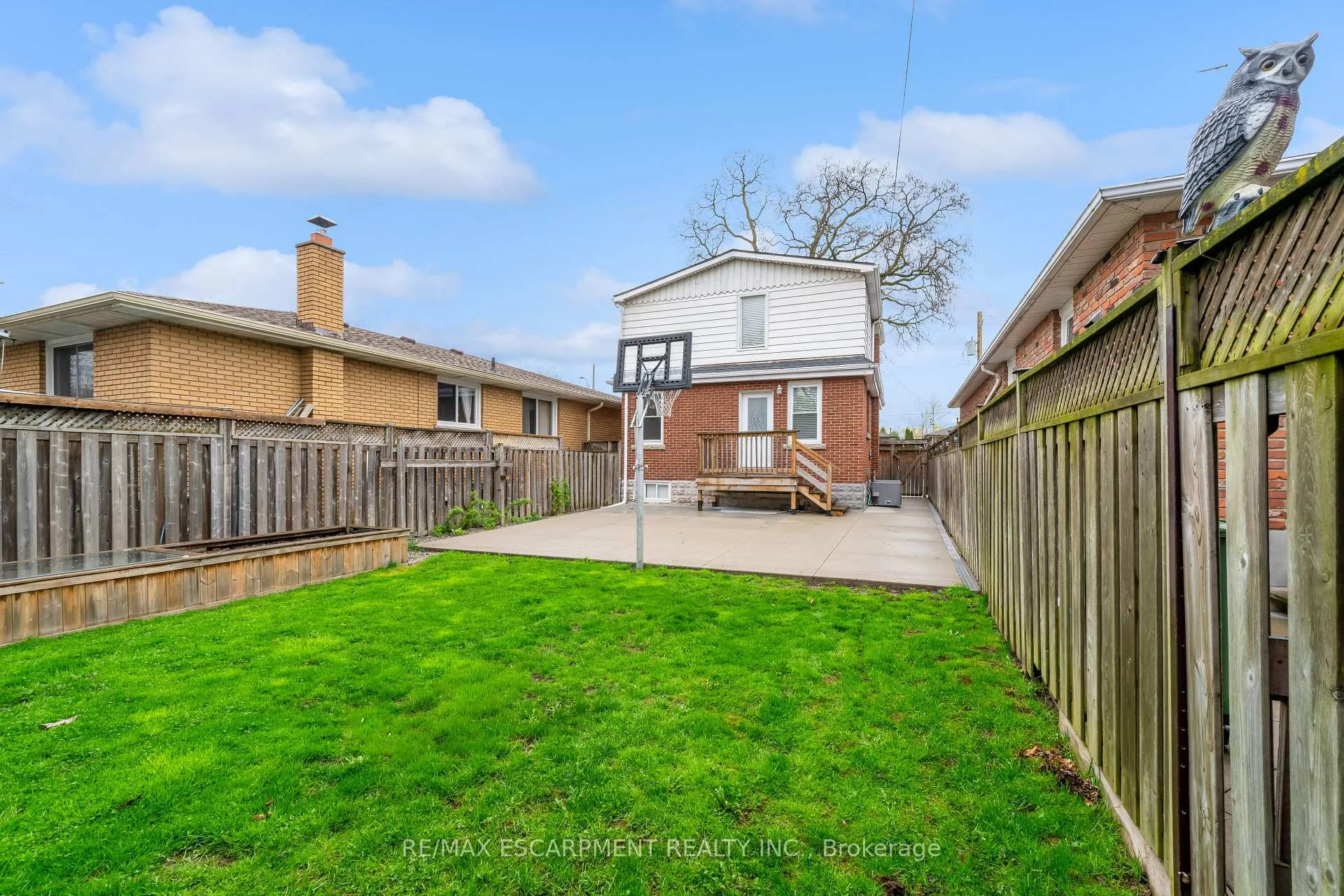 Photo 35 of 221 Julian Avenue, Hamilton, Normanhurst — HOMEH