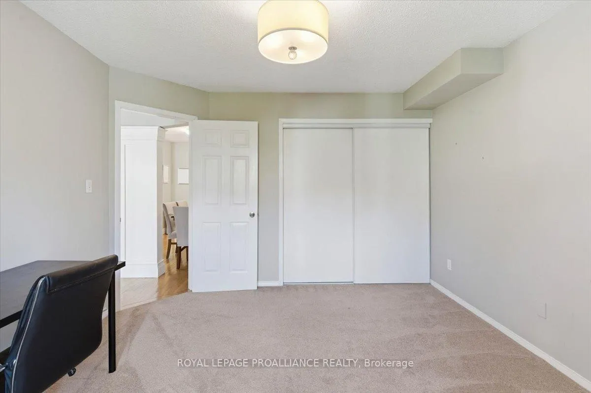 Photo 18 of 1342 Eagle Crescent, Peterborough, Monaghan Ward 2 — HOMEH