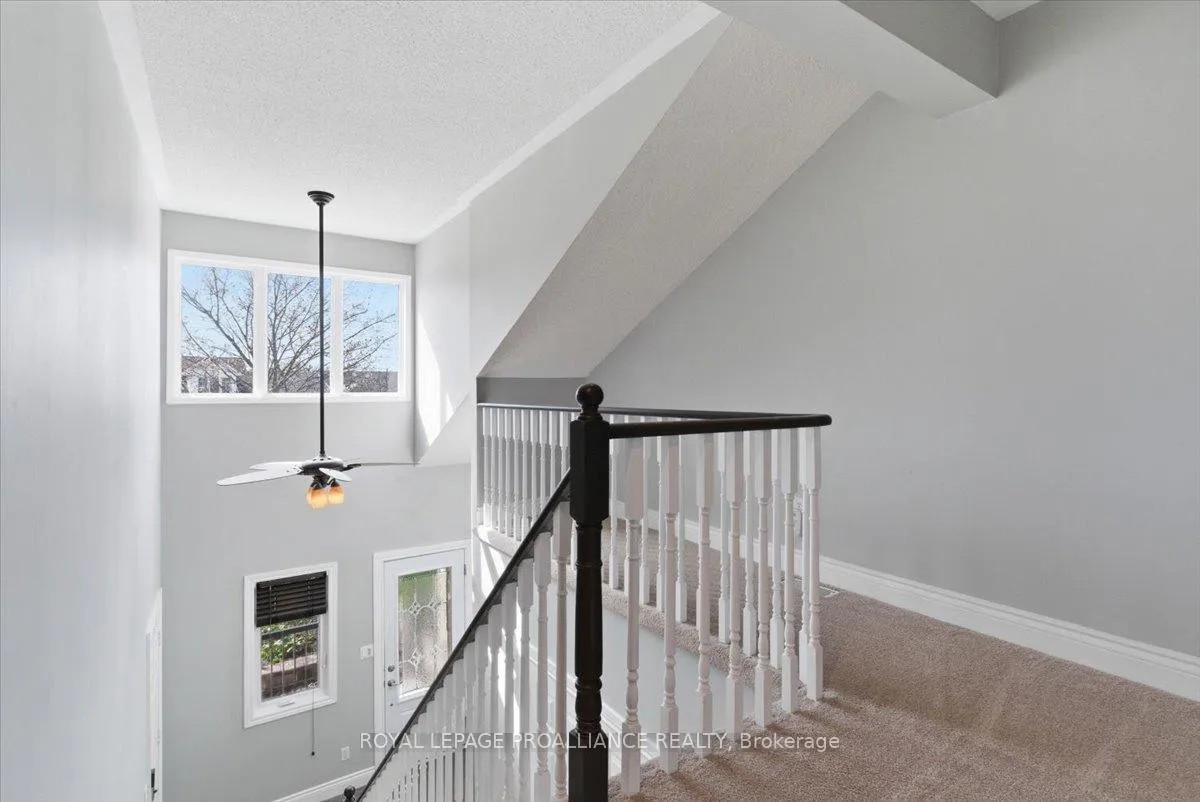 Photo 24 of 1342 Eagle Crescent, Peterborough, Monaghan Ward 2 — HOMEH