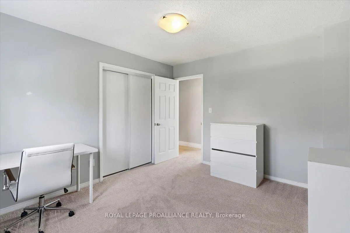 Photo 27 of 1342 Eagle Crescent, Peterborough, Monaghan Ward 2 — HOMEH