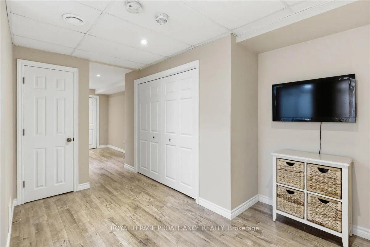 Photo 34 of 1342 Eagle Crescent, Peterborough, Monaghan Ward 2 — HOMEH