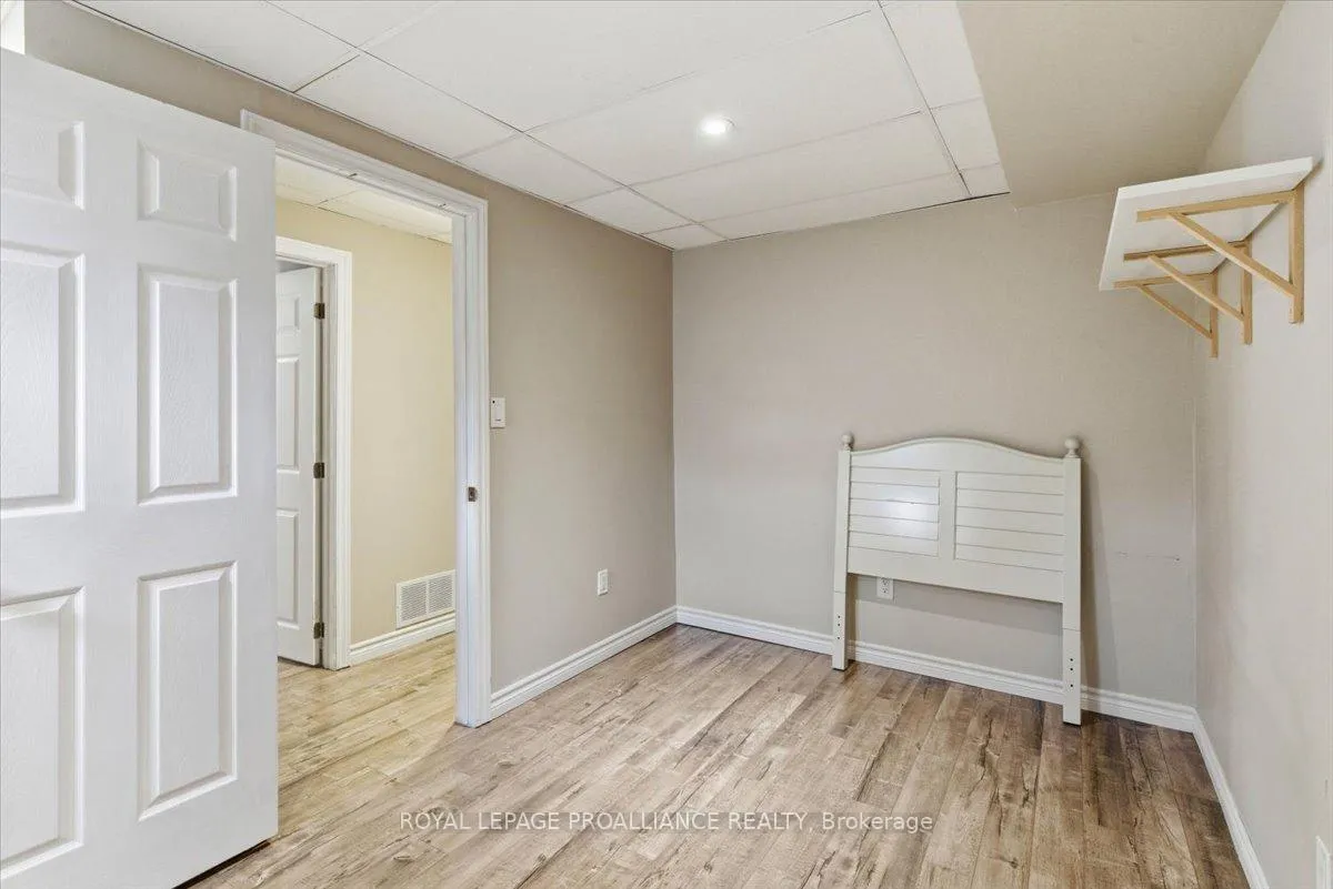 Photo 39 of 1342 Eagle Crescent, Peterborough, Monaghan Ward 2 — HOMEH