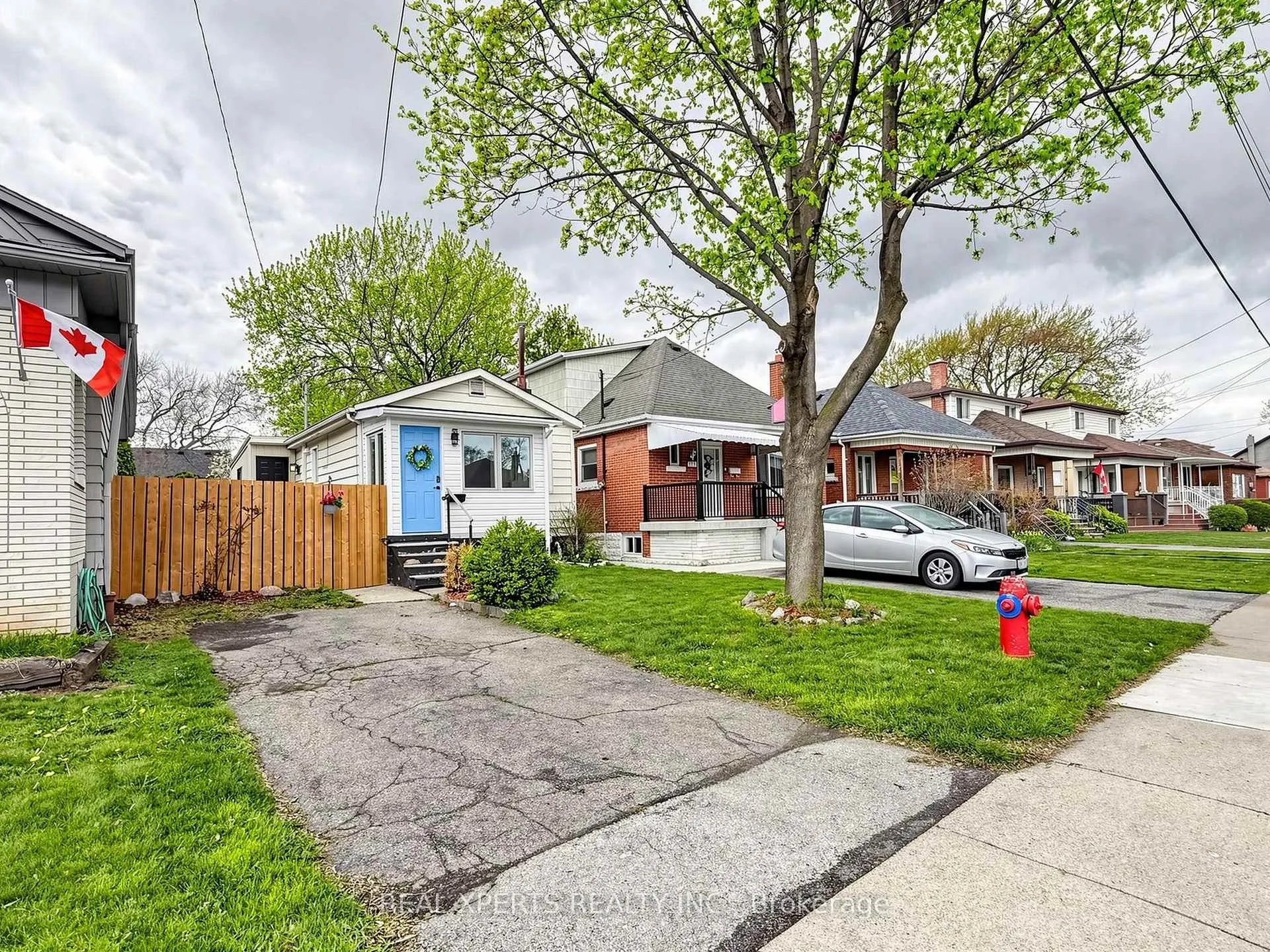 Photo 2 of 167 Tolton Avenue, Hamilton, Normanhurst — HOMEH