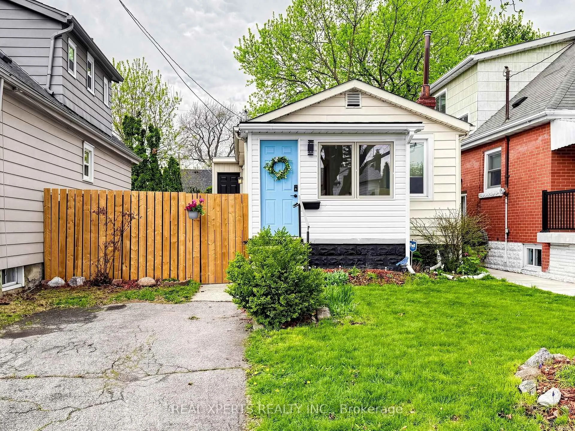 Photo 4 of 167 Tolton Avenue, Hamilton, Normanhurst — HOMEH