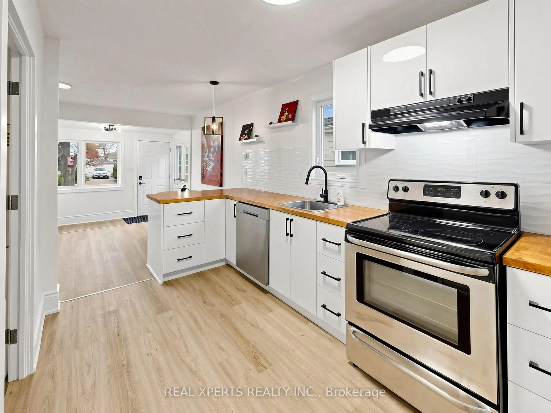 Photo 9 of 167 Tolton Avenue, Hamilton, Normanhurst — HOMEH