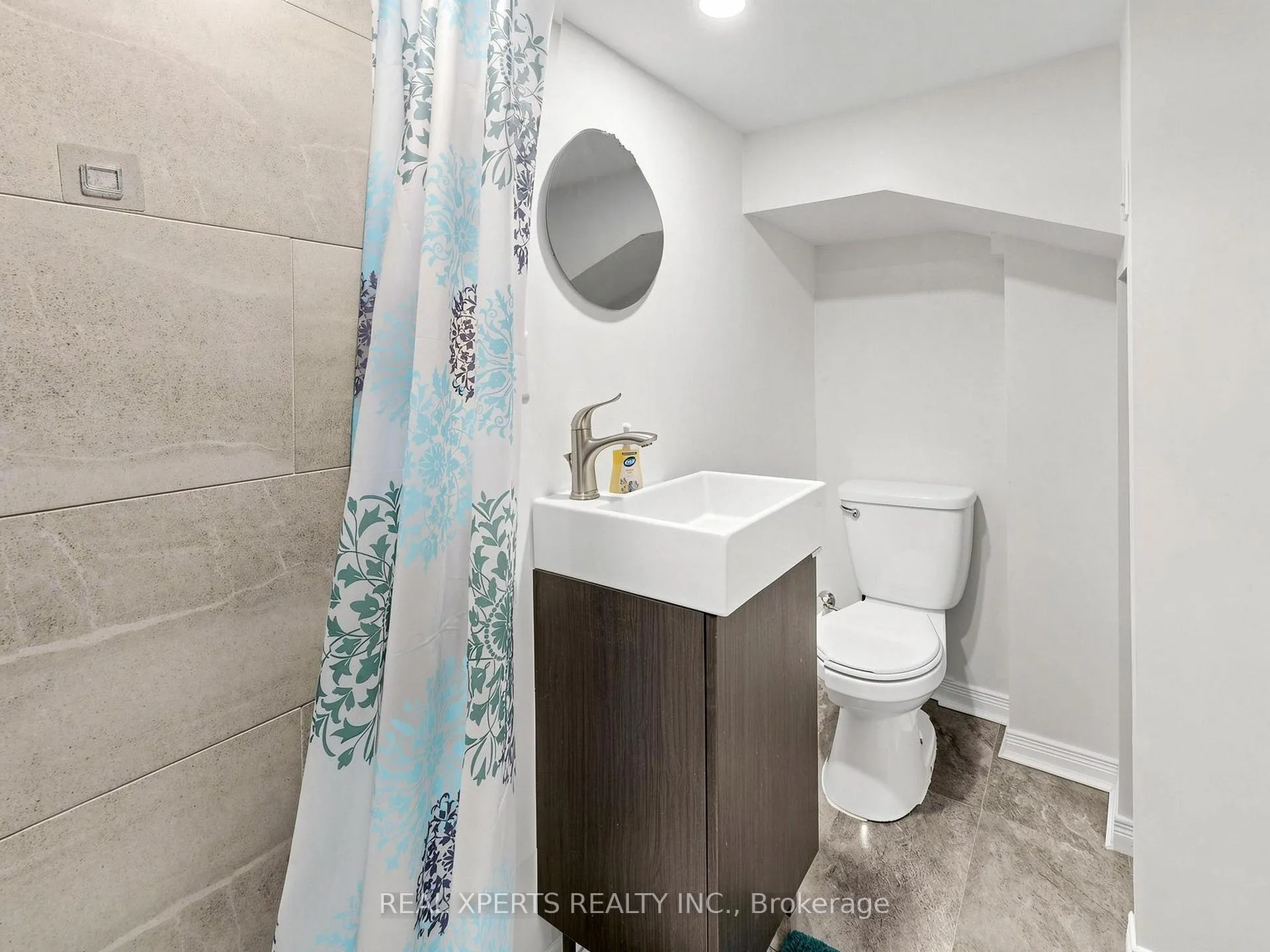 Photo 38 of 167 Tolton Avenue, Hamilton, Normanhurst — HOMEH