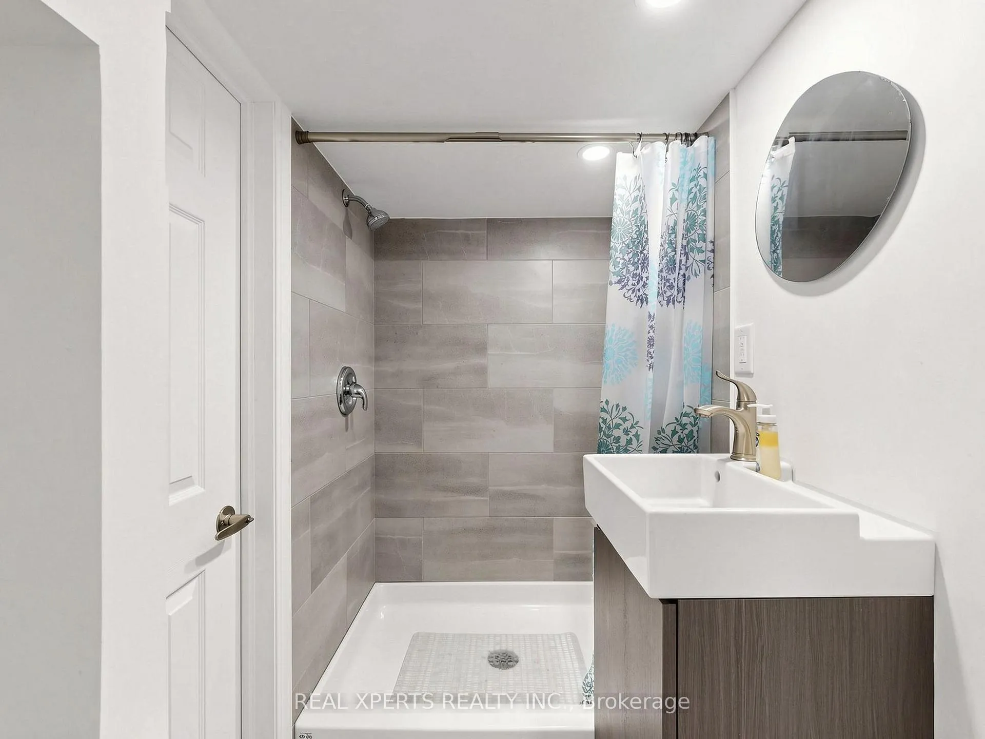 Photo 40 of 167 Tolton Avenue, Hamilton, Normanhurst — HOMEH