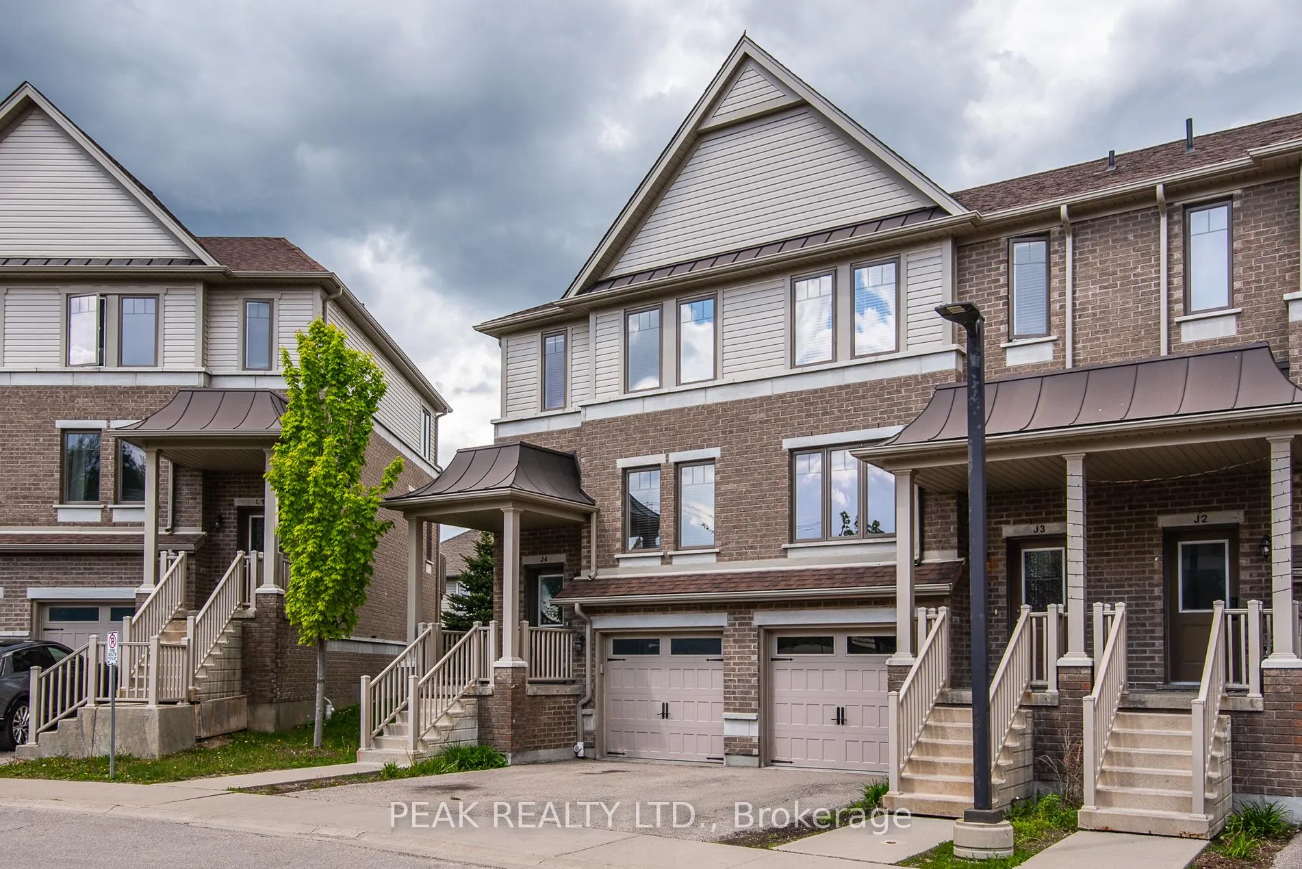 Photo 1 of Unit J-3, 70 Willowrun Drive, Kitchener — HOMEH