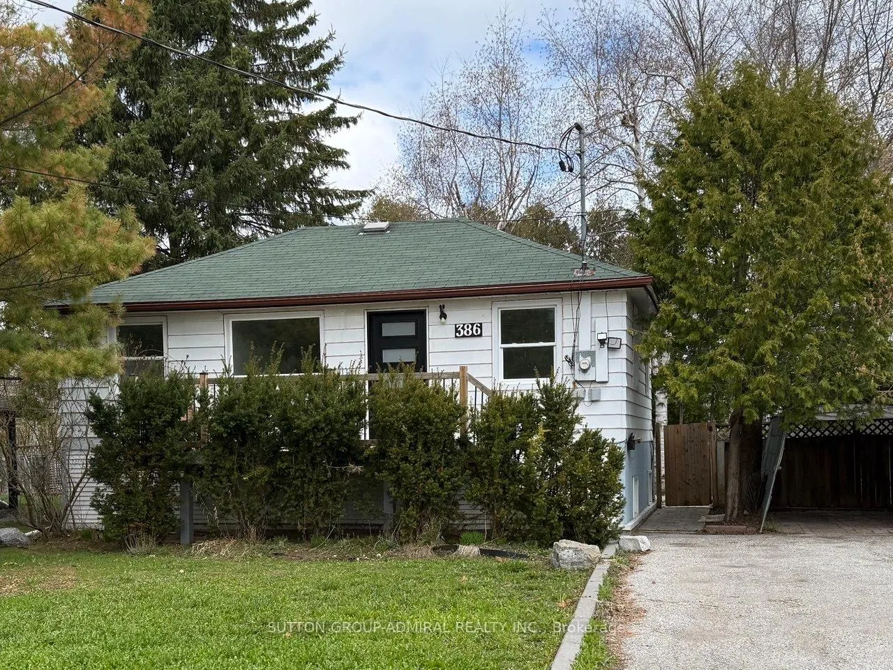 Front of 386 Irene Drive