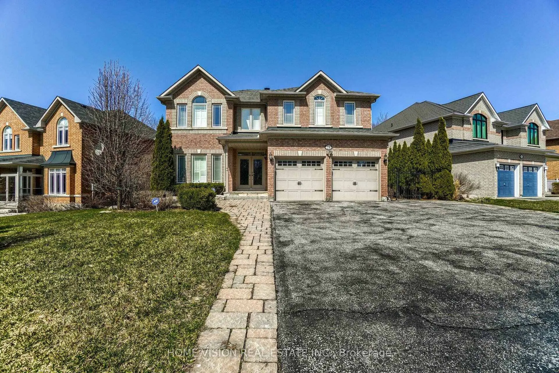 Front of Unit BSMT, 24 Sandbanks Drive E
