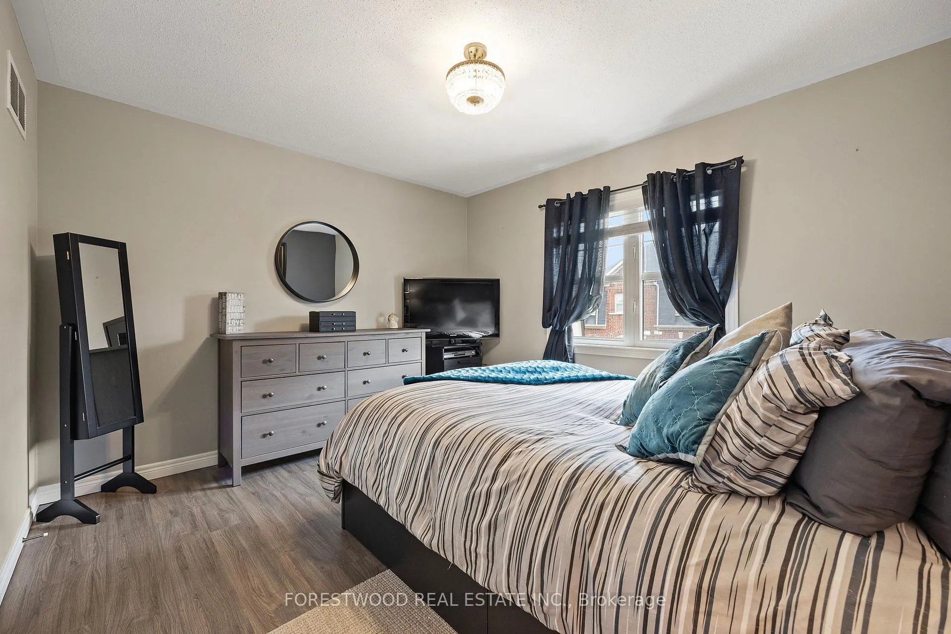 Photo 19 of 3 Battalion Road, Brampton, Northwest Brampton — HOMEH