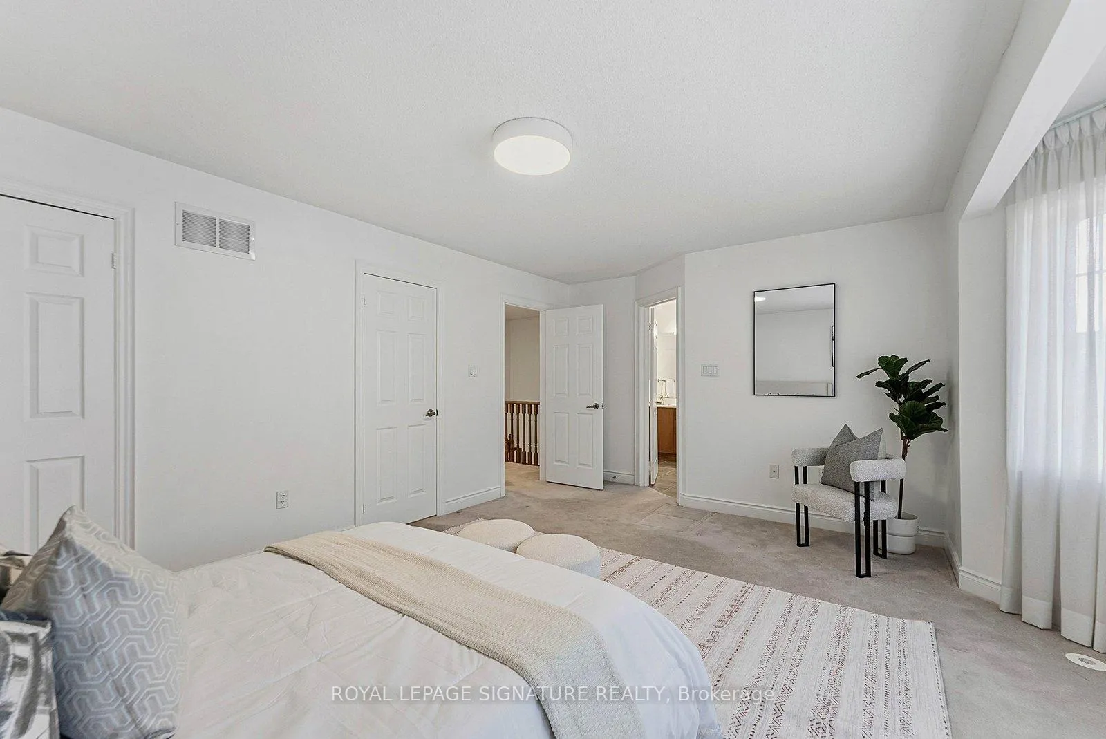 Photo 26 of 107 Legends Way, Markham, Unionville — HOMEH