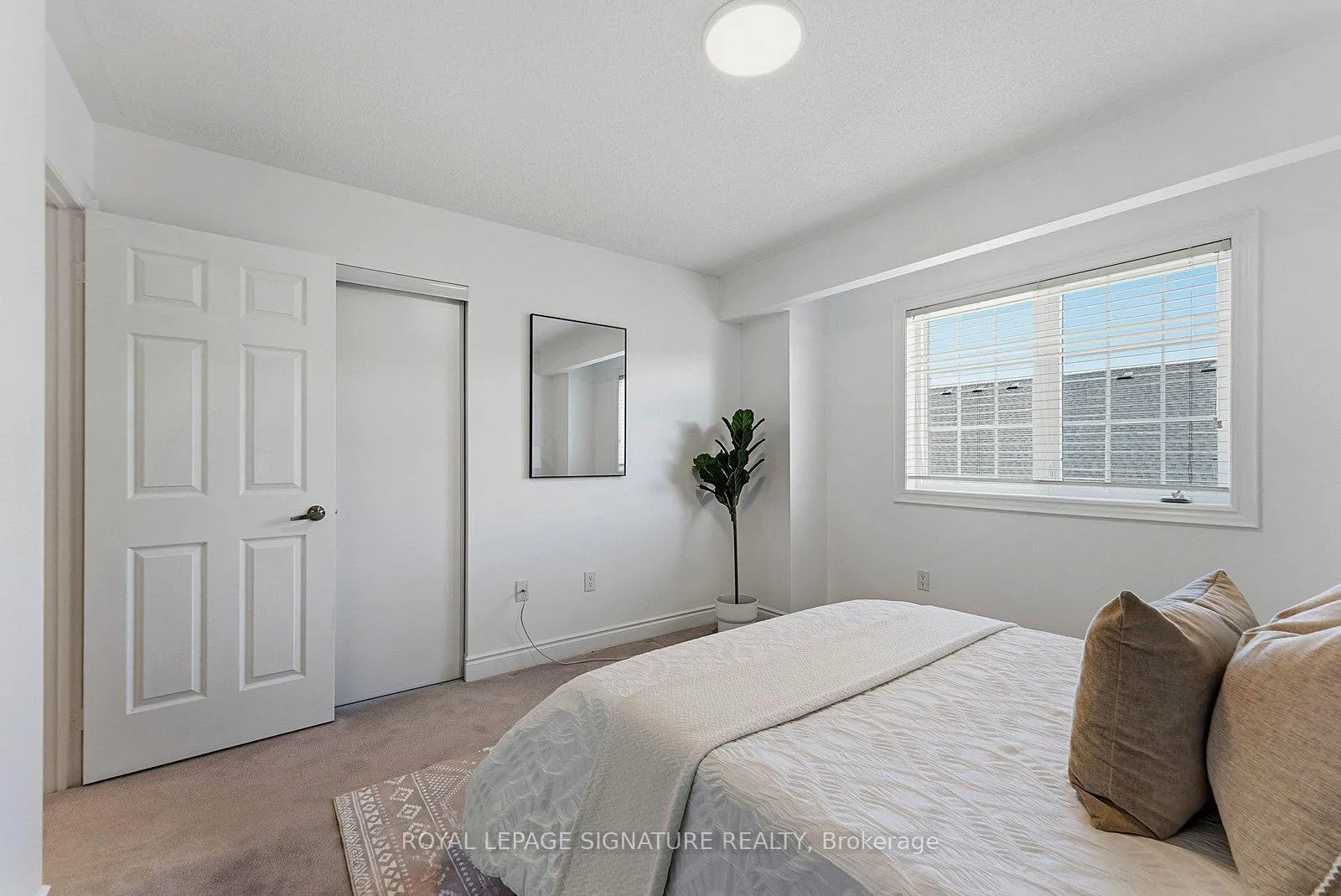 Photo 33 of 107 Legends Way, Markham, Unionville — HOMEH