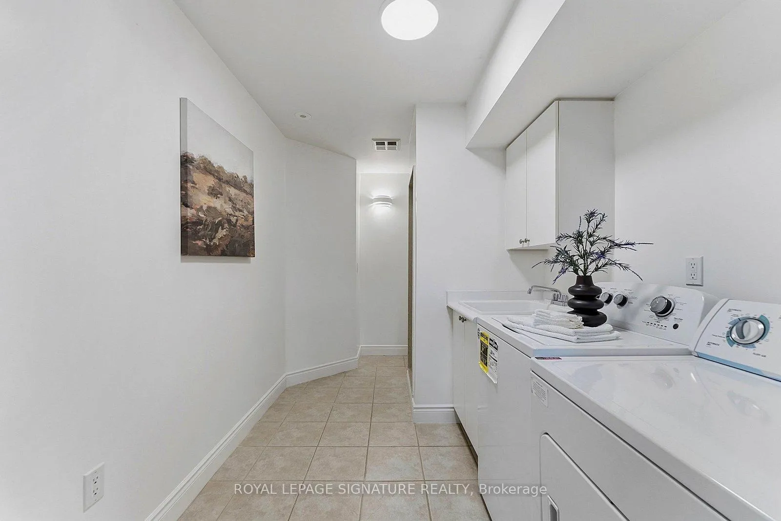 Photo 38 of 107 Legends Way, Markham, Unionville — HOMEH