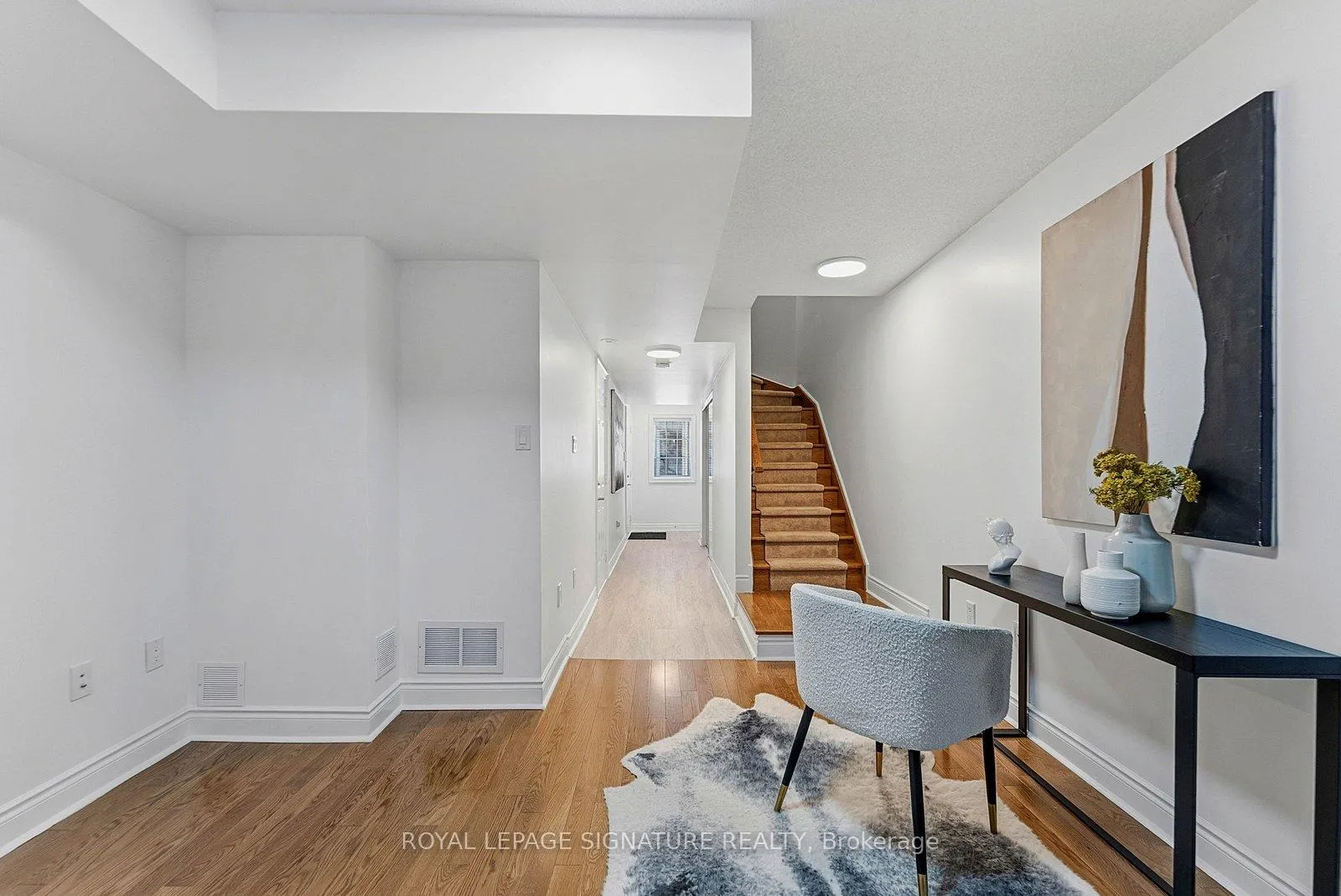 Photo 40 of 107 Legends Way, Markham, Unionville — HOMEH