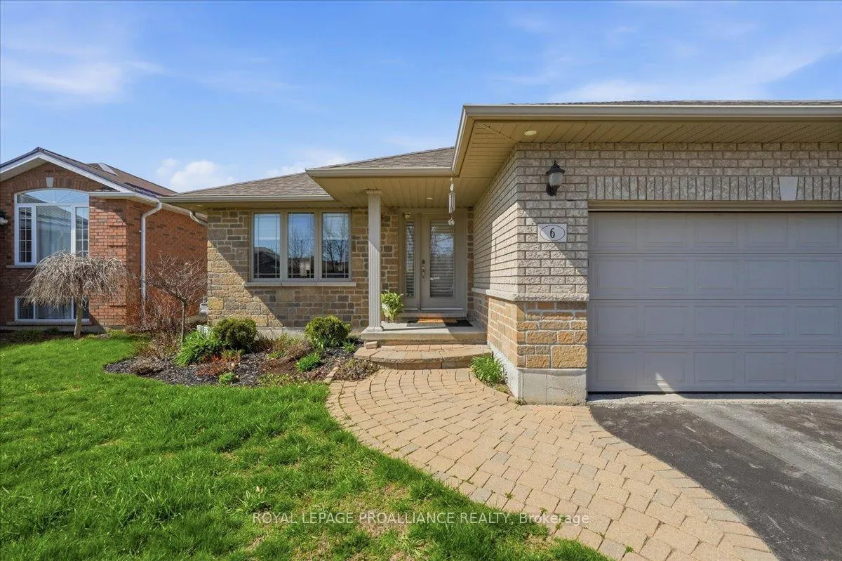 Photo 3 of 6 Boyce Court, Belleville, Belleville Ward — HOMEH